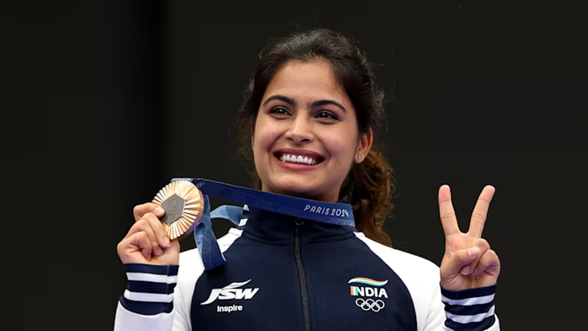 Double Olympic Medalist Manu Bhaker Meets Congress Leader Rahul Gandhi