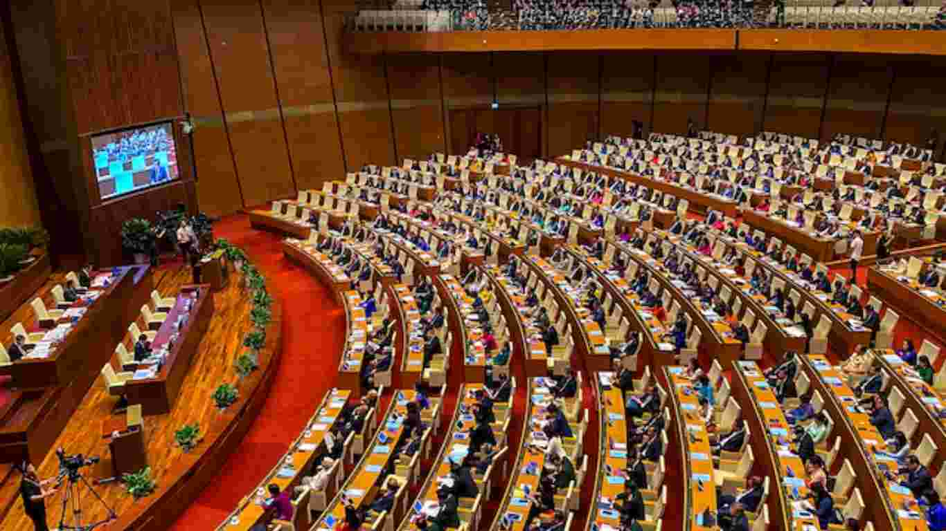 Vietnam’s Parliament To Appoint 3 New Deputy PMs and Dismiss 2