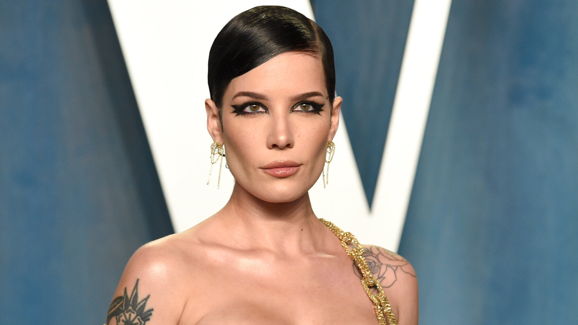 Halsey Recalls Wearing An Adult Diaper After Suffering Miscarriage During A Performance At 20: Didn’t Know What To Do With…