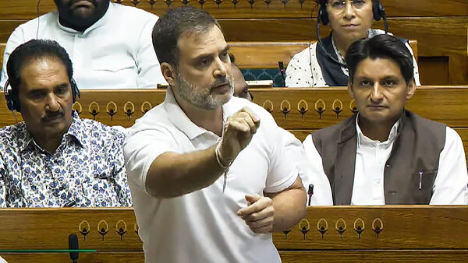 Rahul Gandhi Claims Upcoming ED Raid Following ‘Chakravyuh’ Speech, Awaits With “Open Arms”