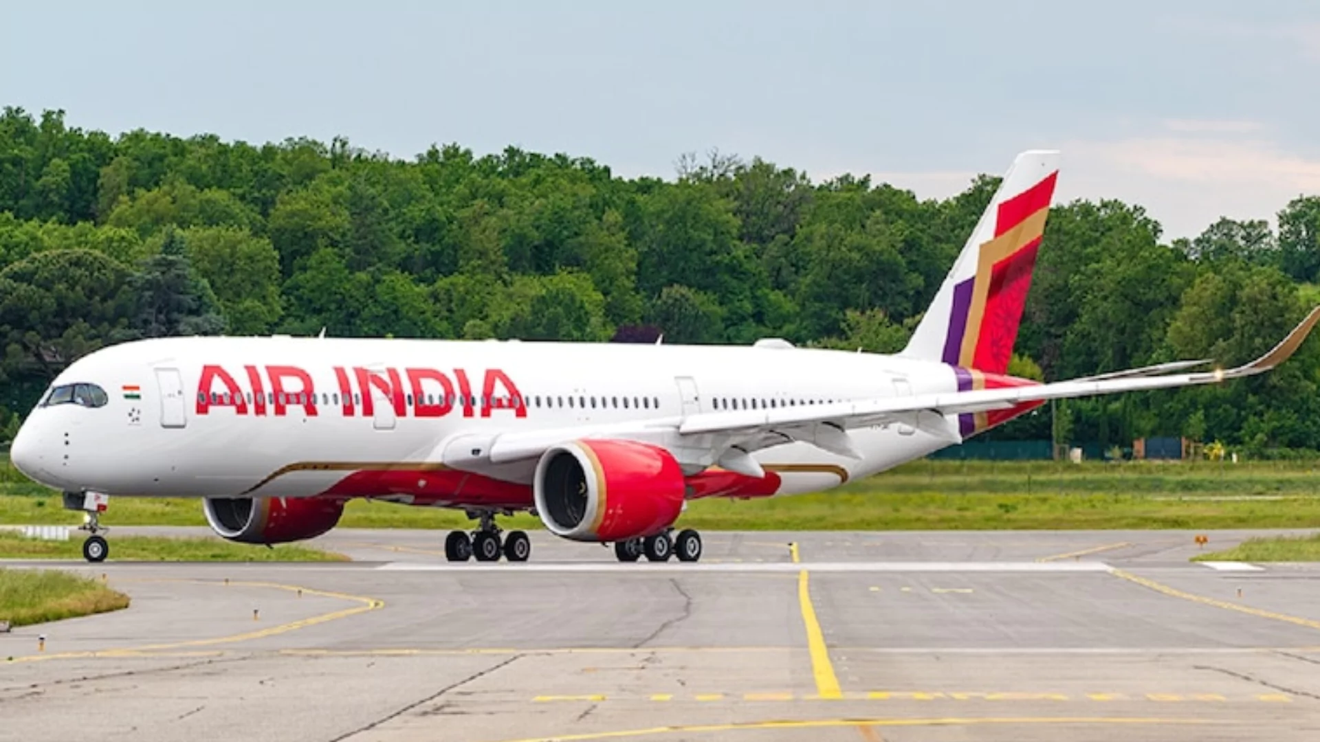 Air India Derosters Crew After Emergency Slide Incident on Boeing 777 Flight