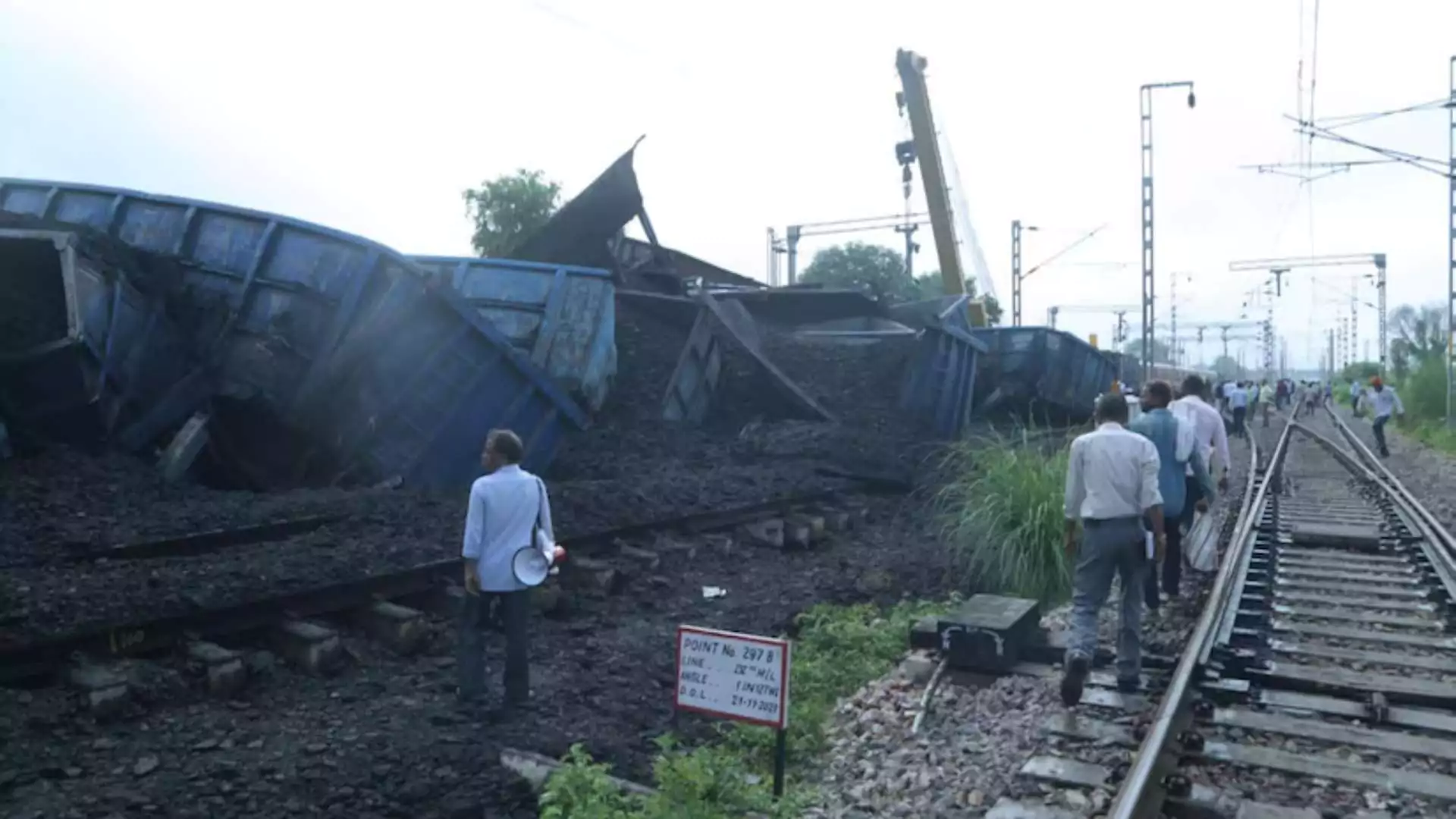 Gujarat: Train Derailment Averted; Authorities Discover Removed Fishplates on Rail Track