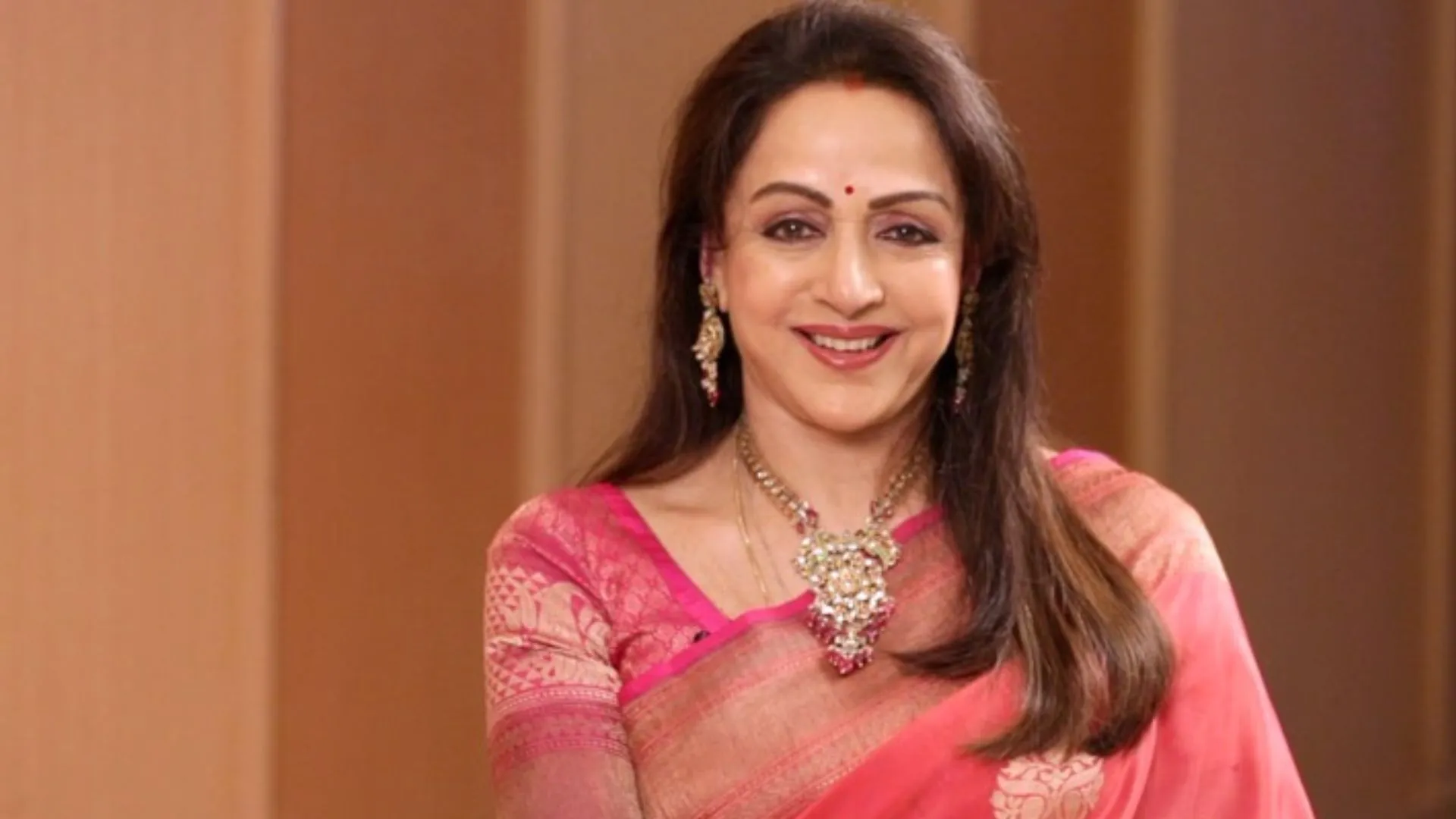 IIFA 2024: Hema Malini Reflects On Timeless Memories Of Sholay | NewsX Exclusive