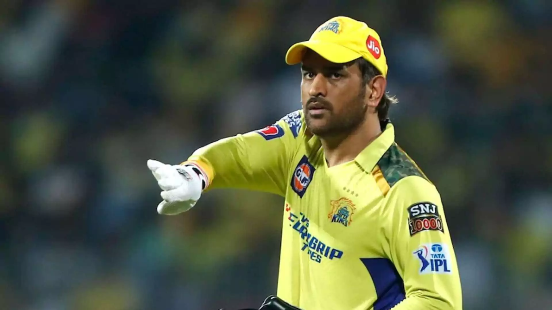 IPL 2025 Auction: Retention Rules, Bigger Purse, and Uncapped MS Dhoni Retention Possibility