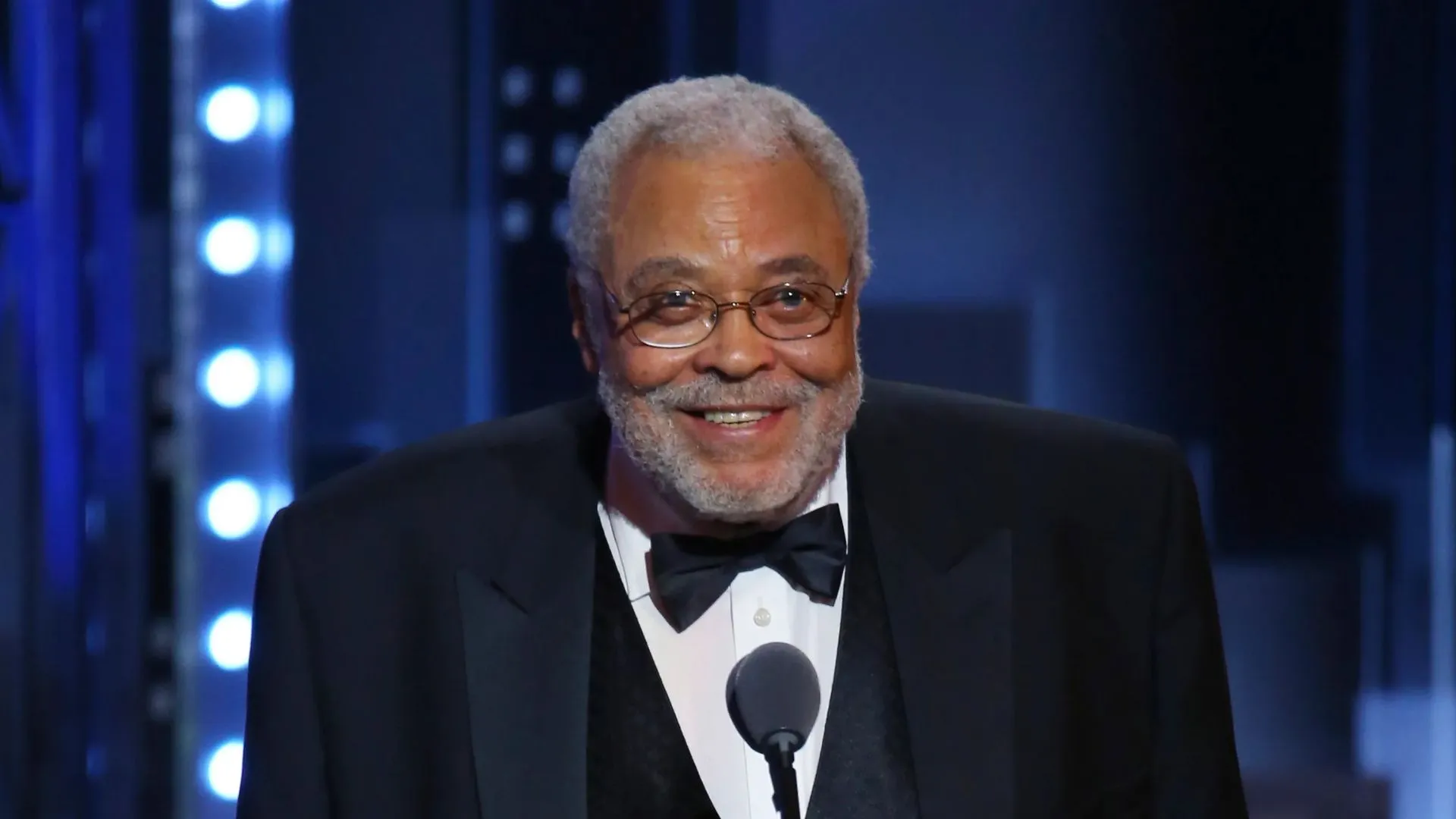 James Earl Jones, Voice Of Darth Vader And Mufasa, Dies At 93