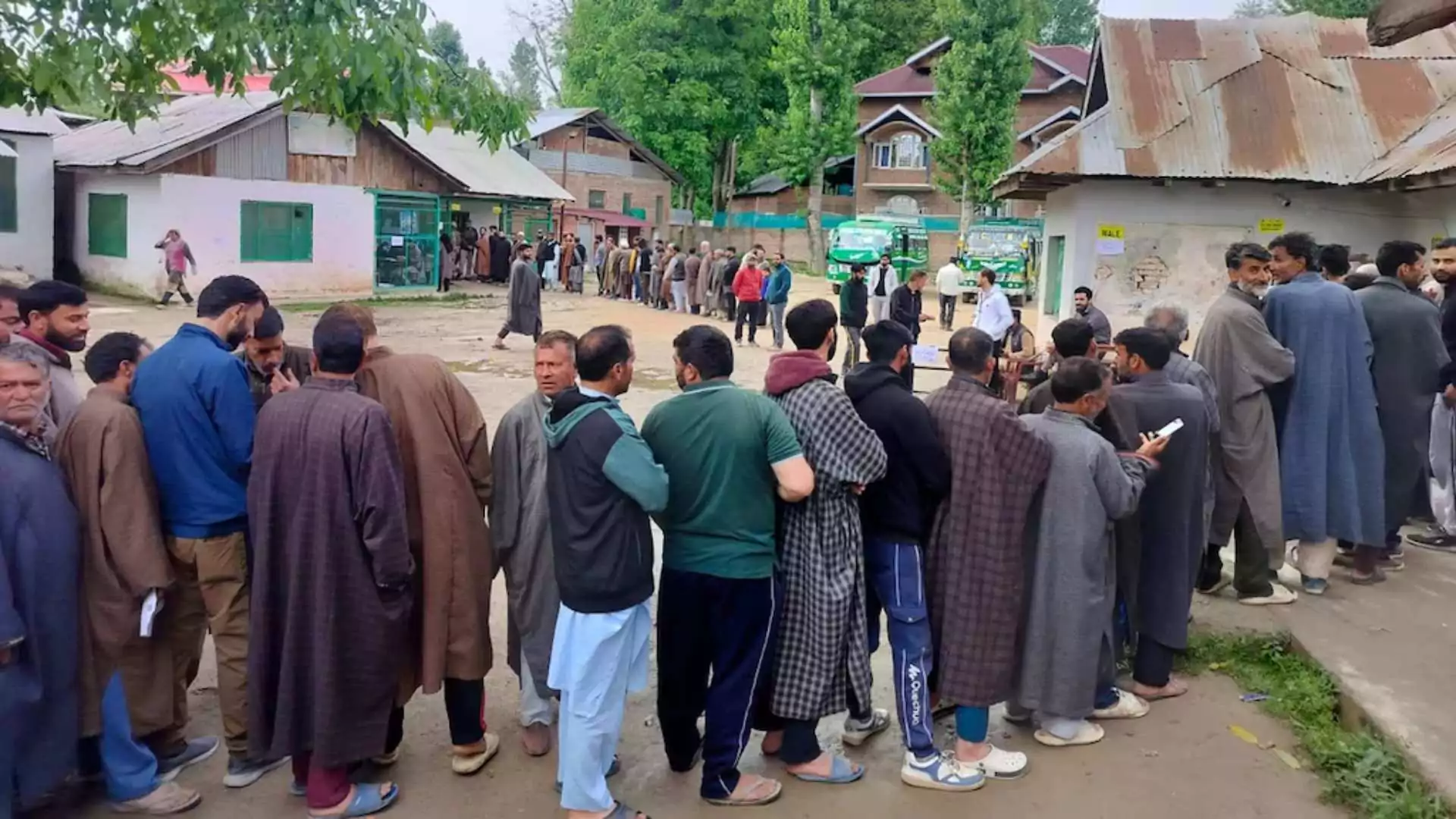 J&K  Assembly Election Phase-1: People Vote Enthusiastically, 58.58% Turnout Recorded By 7:30 PM