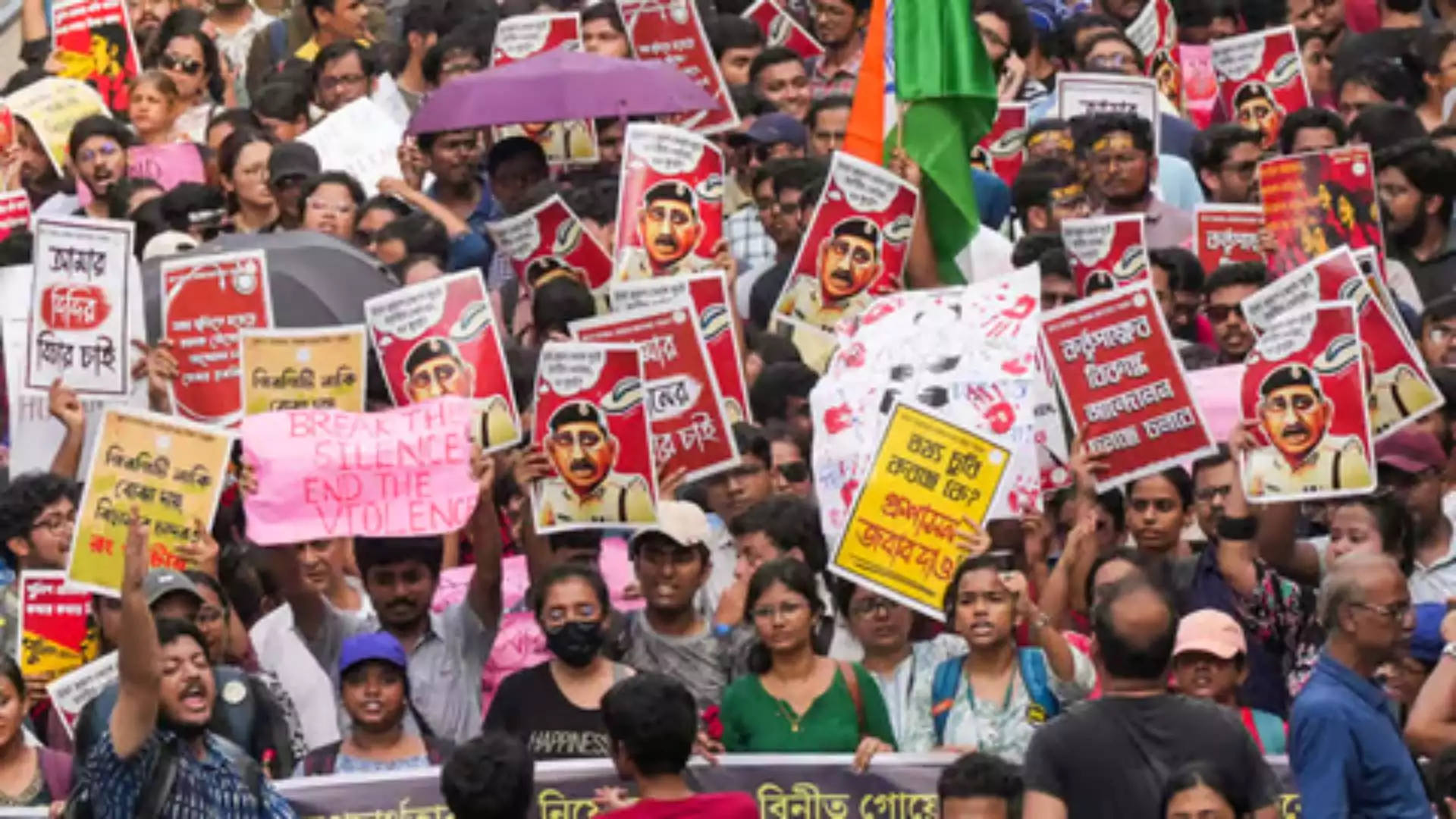 Kolkata Doctor’s Rape and Murder: Junior Doctors Protest with Human Chain Demands for Justice Intensify