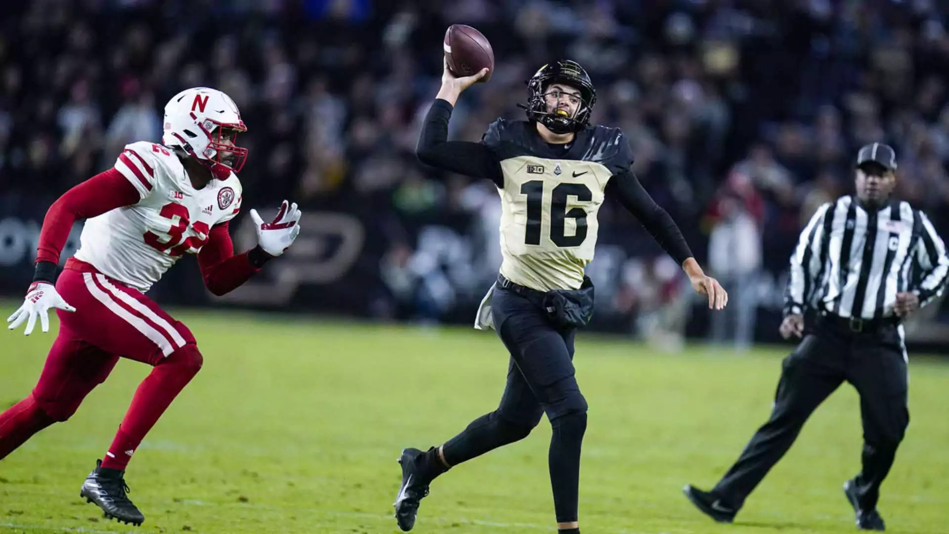 Nebraska vs. Purdue: Halftime Tie in Struggles of West Lafayette Showdown