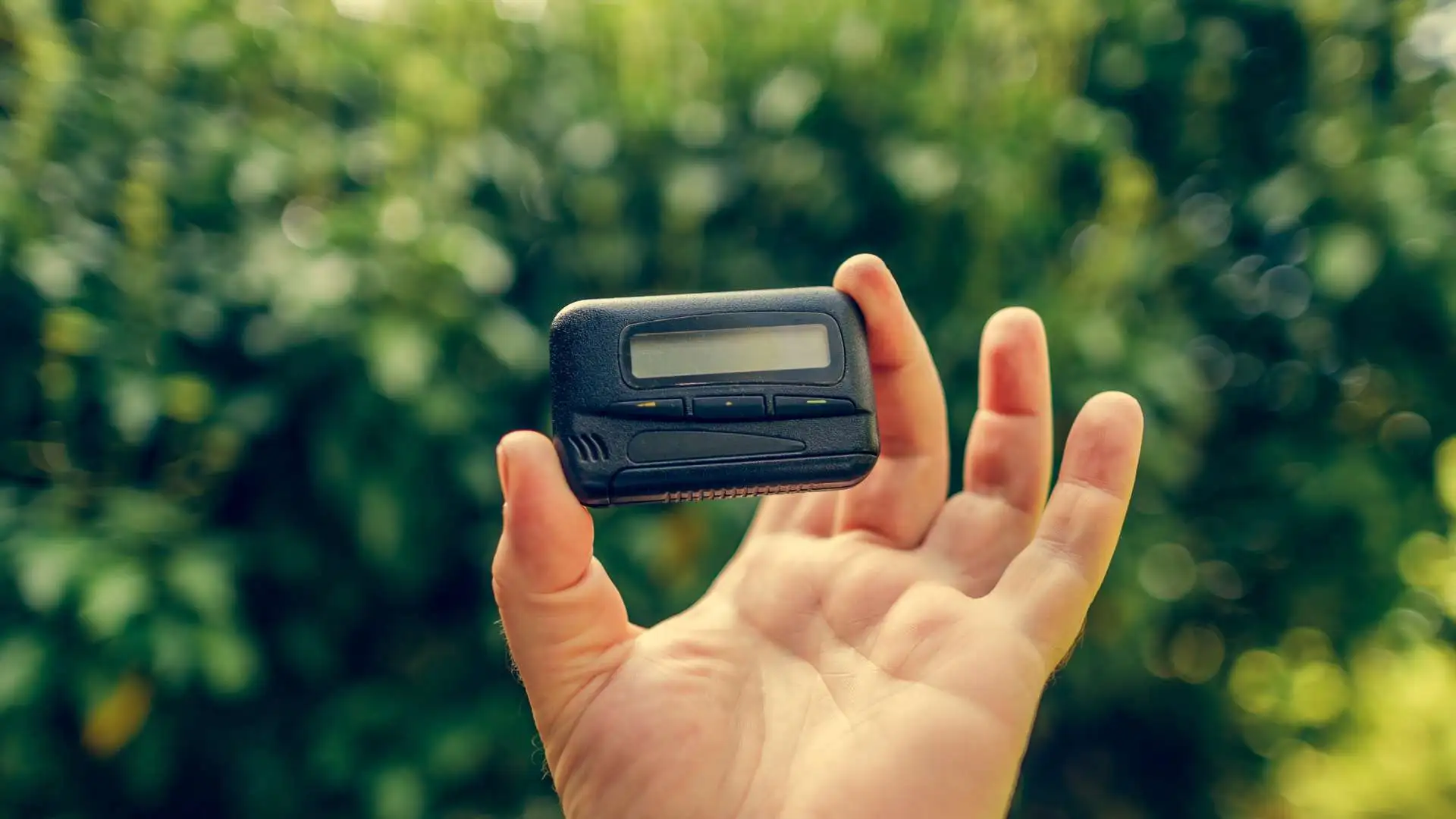 ¿Qué es un pager y por qué se utilizan los pagers obsoletos por parte del Hezbollah? Una mirada más cercana a las explosiones en Líbano