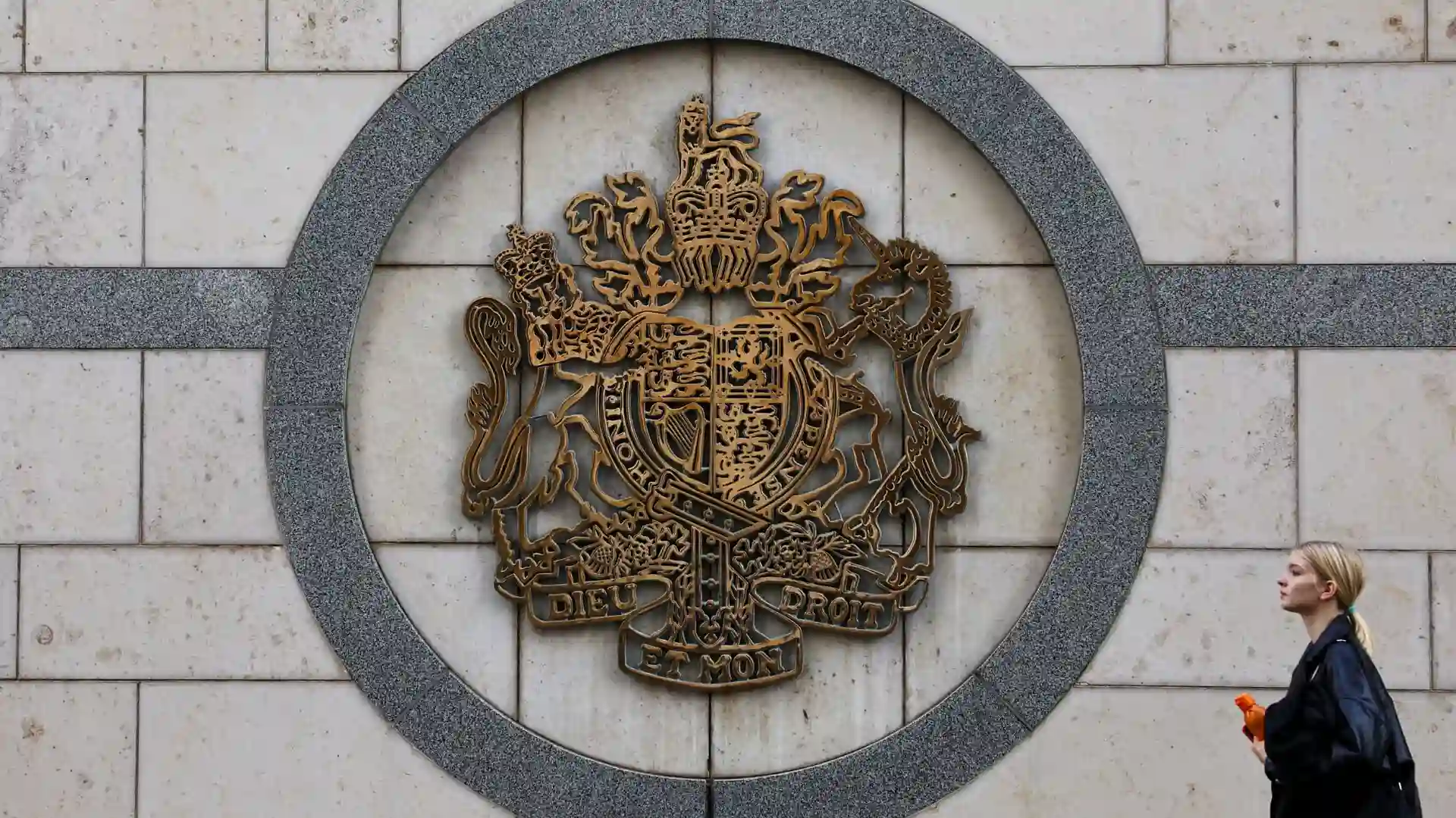 Russia Expels Six British Diplomats, Accuses Them Of Espionage