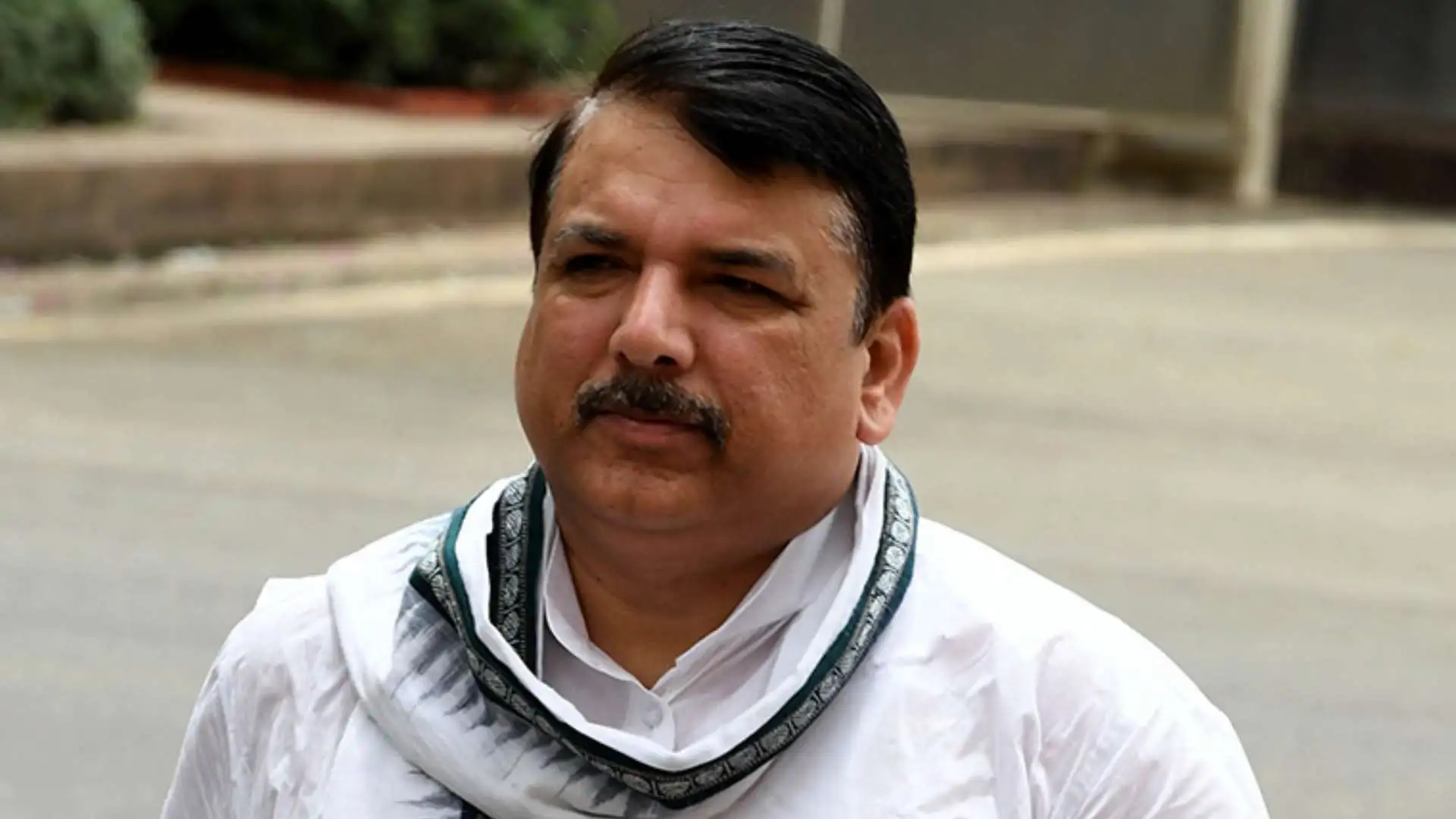 Arvind Kejriwal Chooses To Live As A Common Citizen, Forfeits All Chief Minister Benefits, Says AAP’s Sanjay Singh