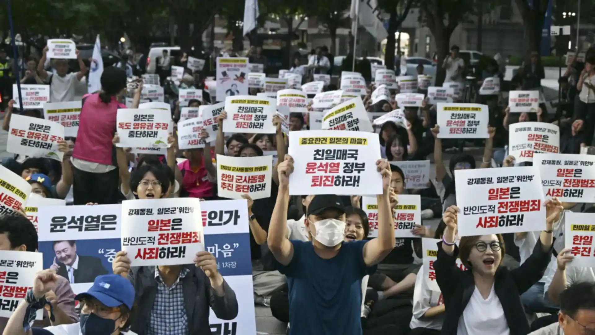 Record-Breaking Climate Protest In Seoul: ‘Protect Our Lives!’ Say 30,000+ Marchers