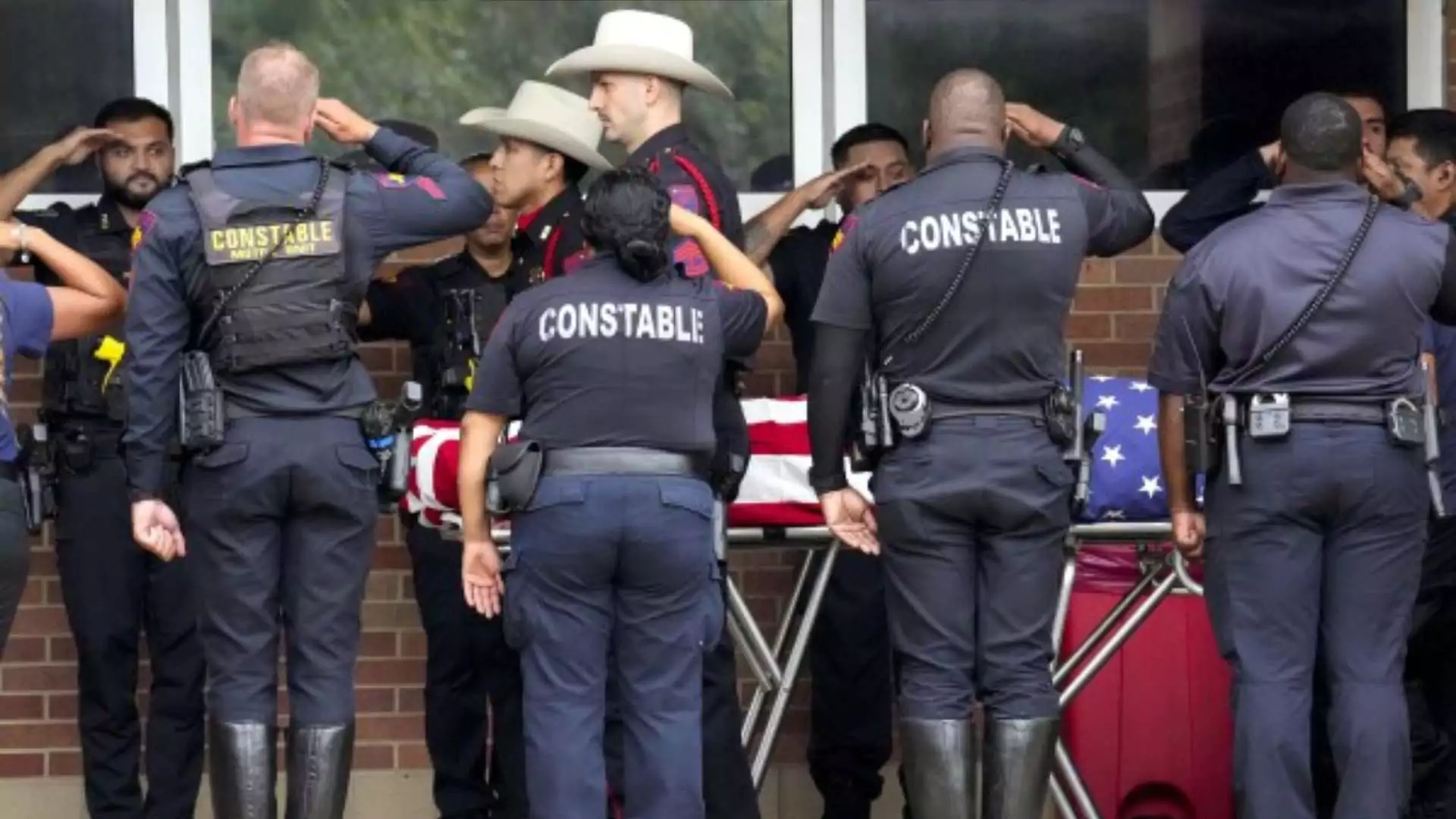 Texas Deputy Constable Fatally Shot in Houston; Suspect Captured After Dramatic Chase