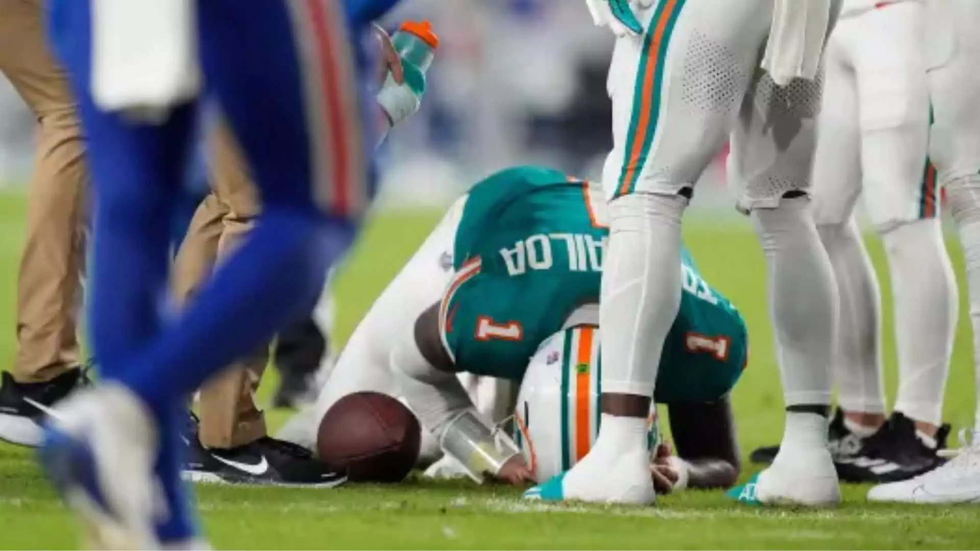 Tua Tagovailoa’s Injury Adds to Dolphins’ Struggles in Tough Loss to Buffalo Bills