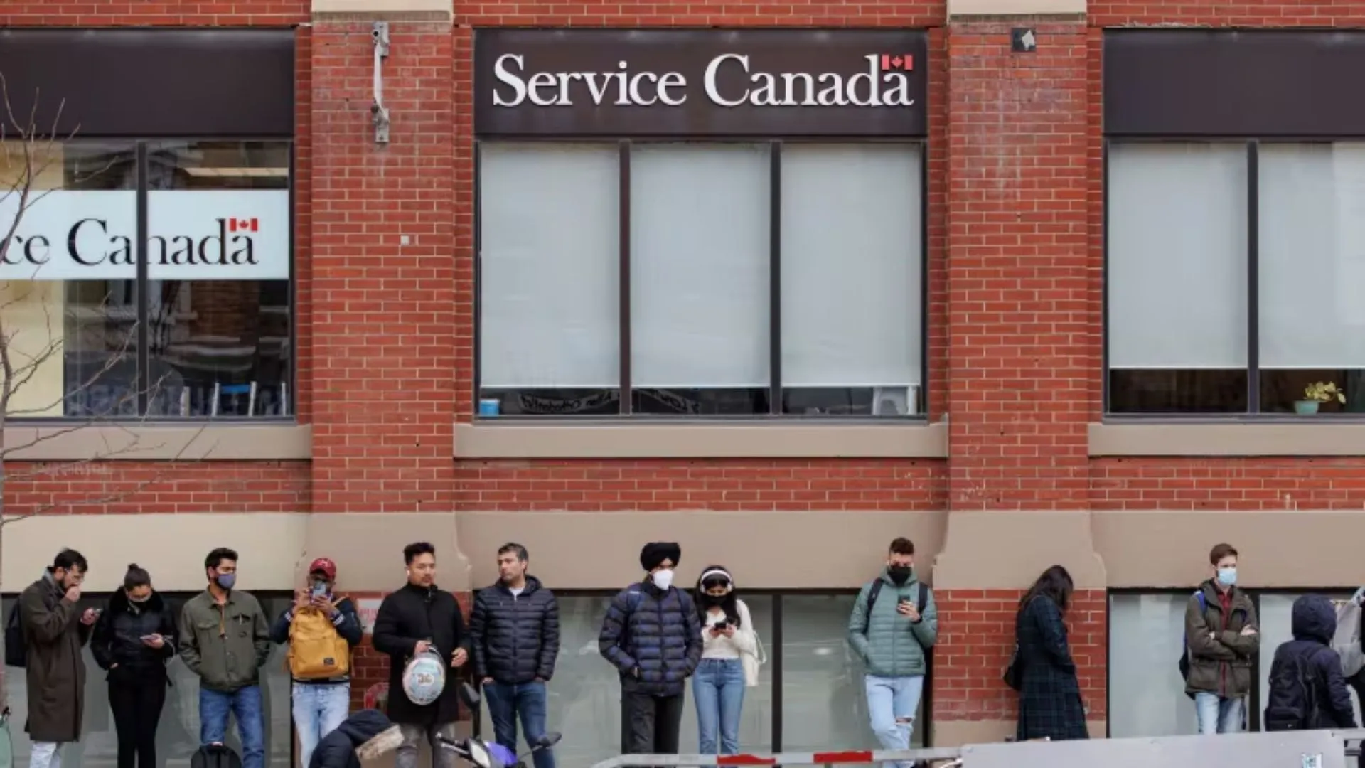 Economic Pressures Push Canada’s Jobless Rate To Highest Level Since Pre-Pandemic Era