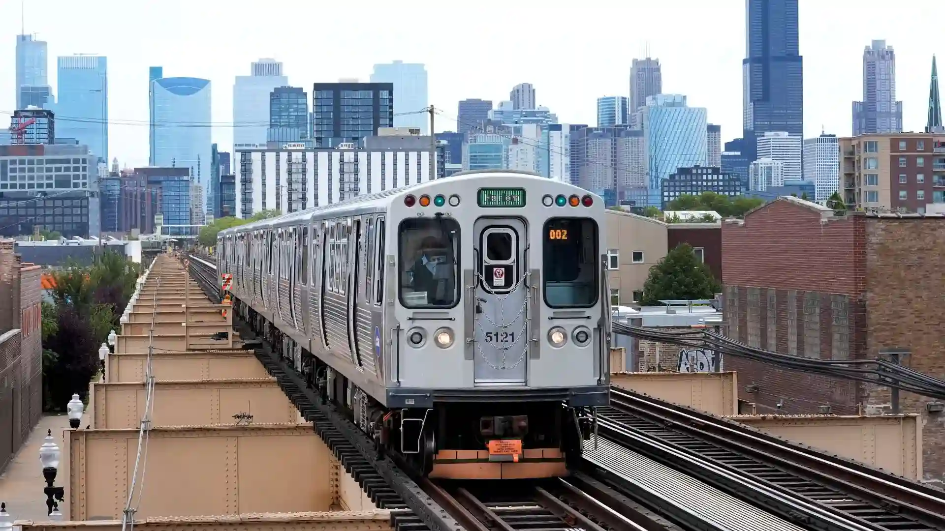 Gunfire On Chicago’s Blue Line Claims Four Lives; Suspect Arrested