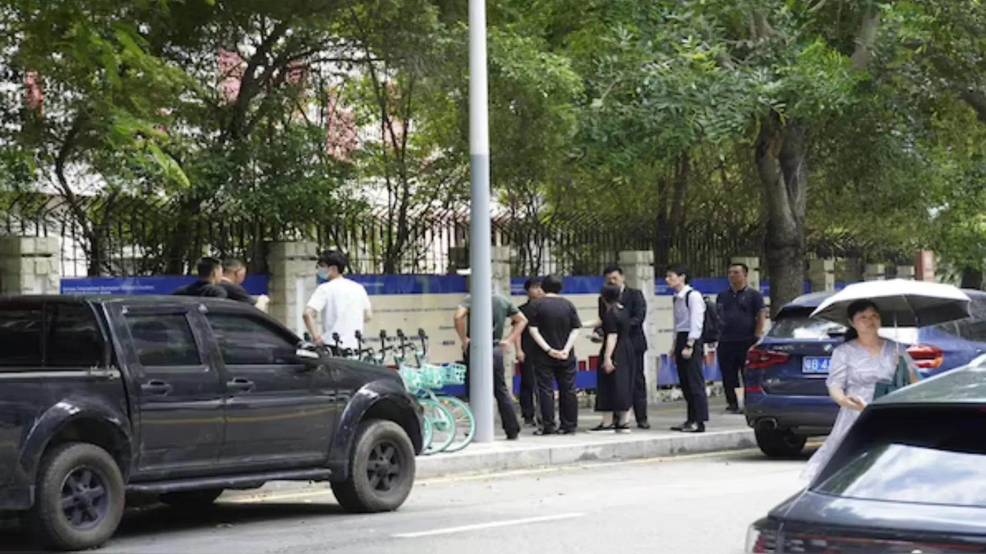 Le Premier ministre japonais Kishida demande des éclaircissements à la Chine après l’agression au couteau d’un écolier.