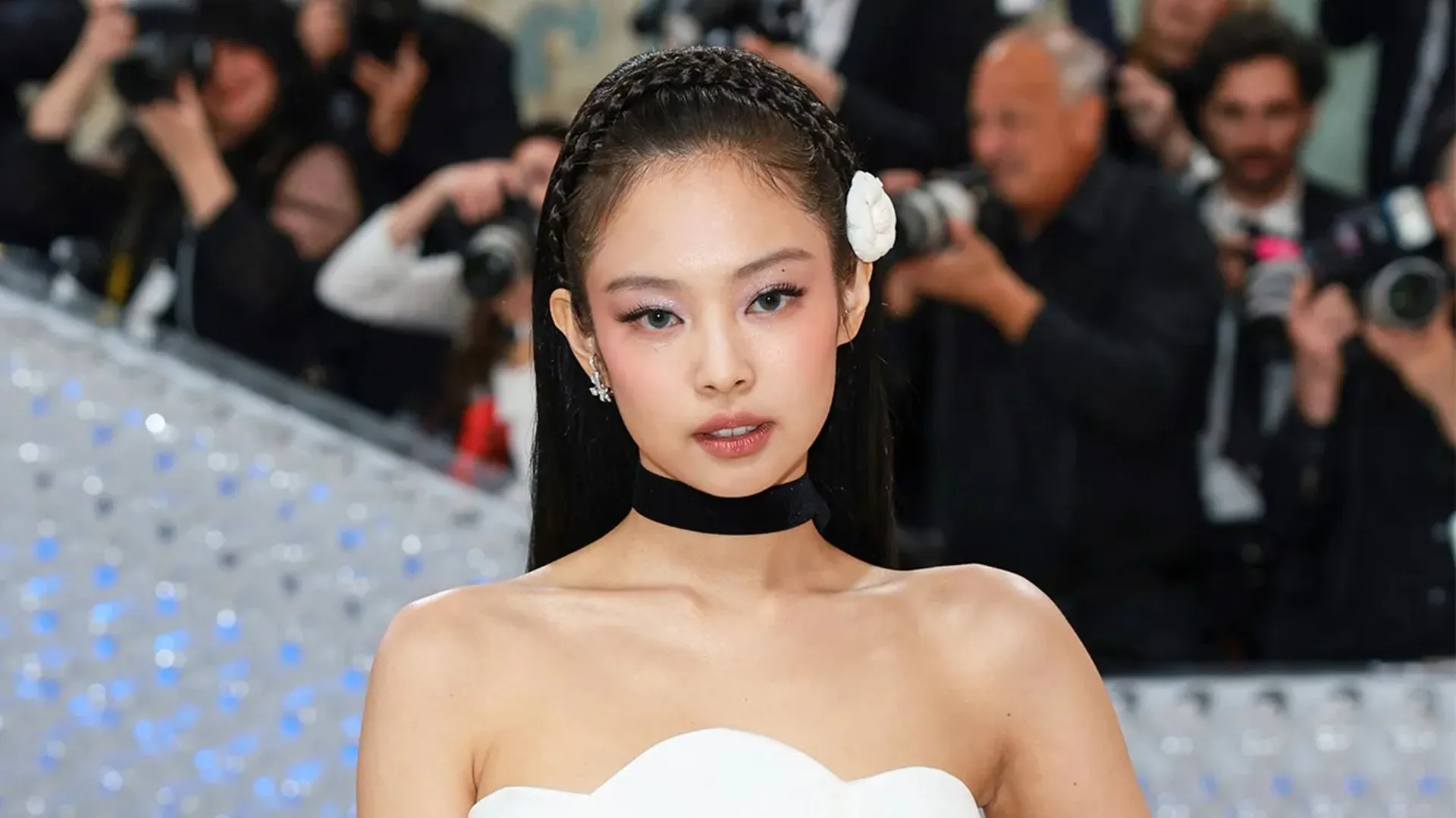 BLACKPINK’s Jennie Takes Legal Action Against Imposter Claiming to Be Her Father