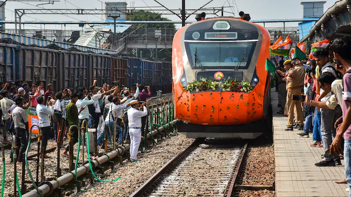 Prime Minister Modi Launches Six Vande Bharat Trains & New Railway Projects In Jharkhand