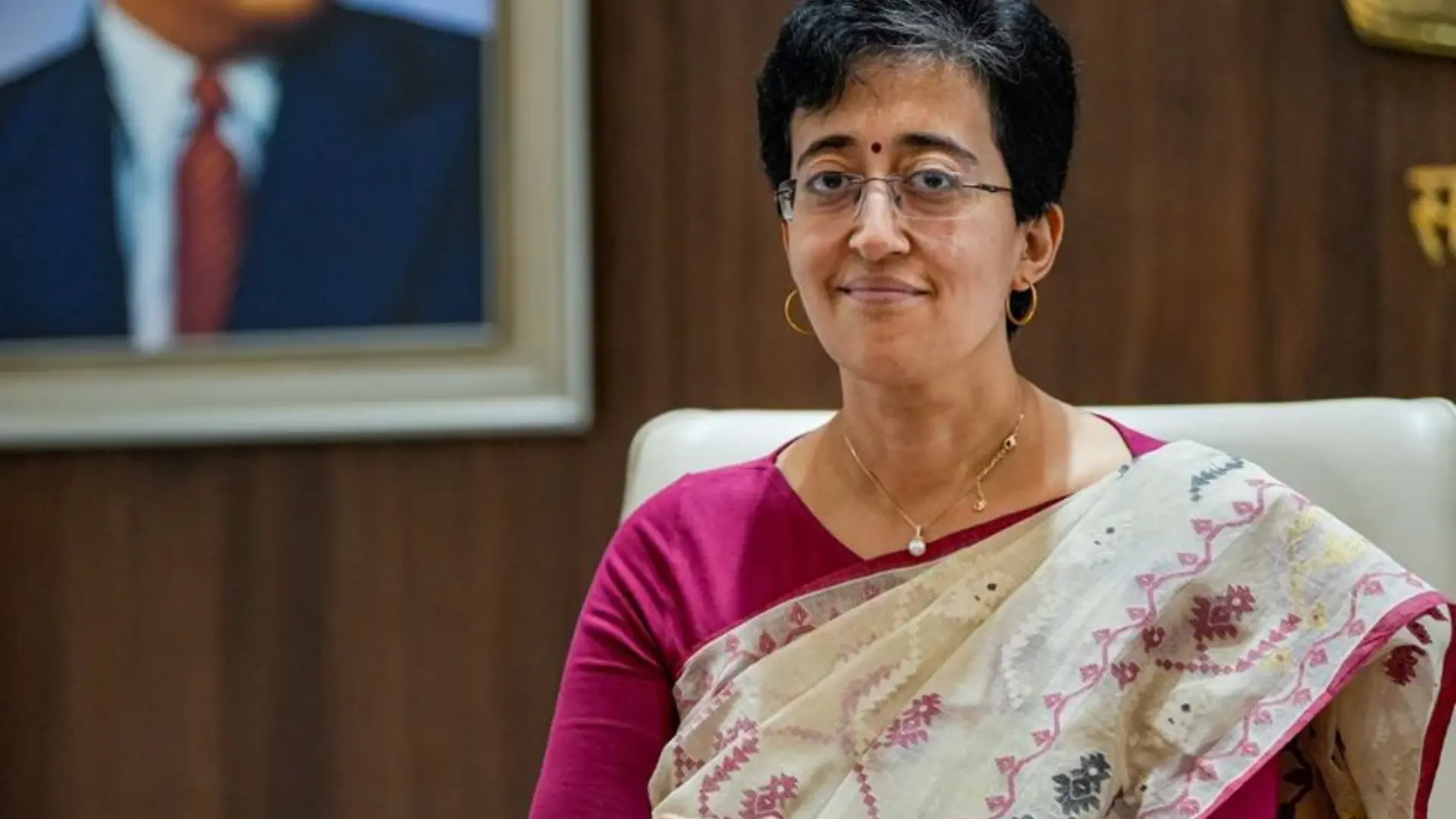 Delhi Pollution Scare: CM Atishi Announces To Mobilize 10,000 Civil Defence Volunteers