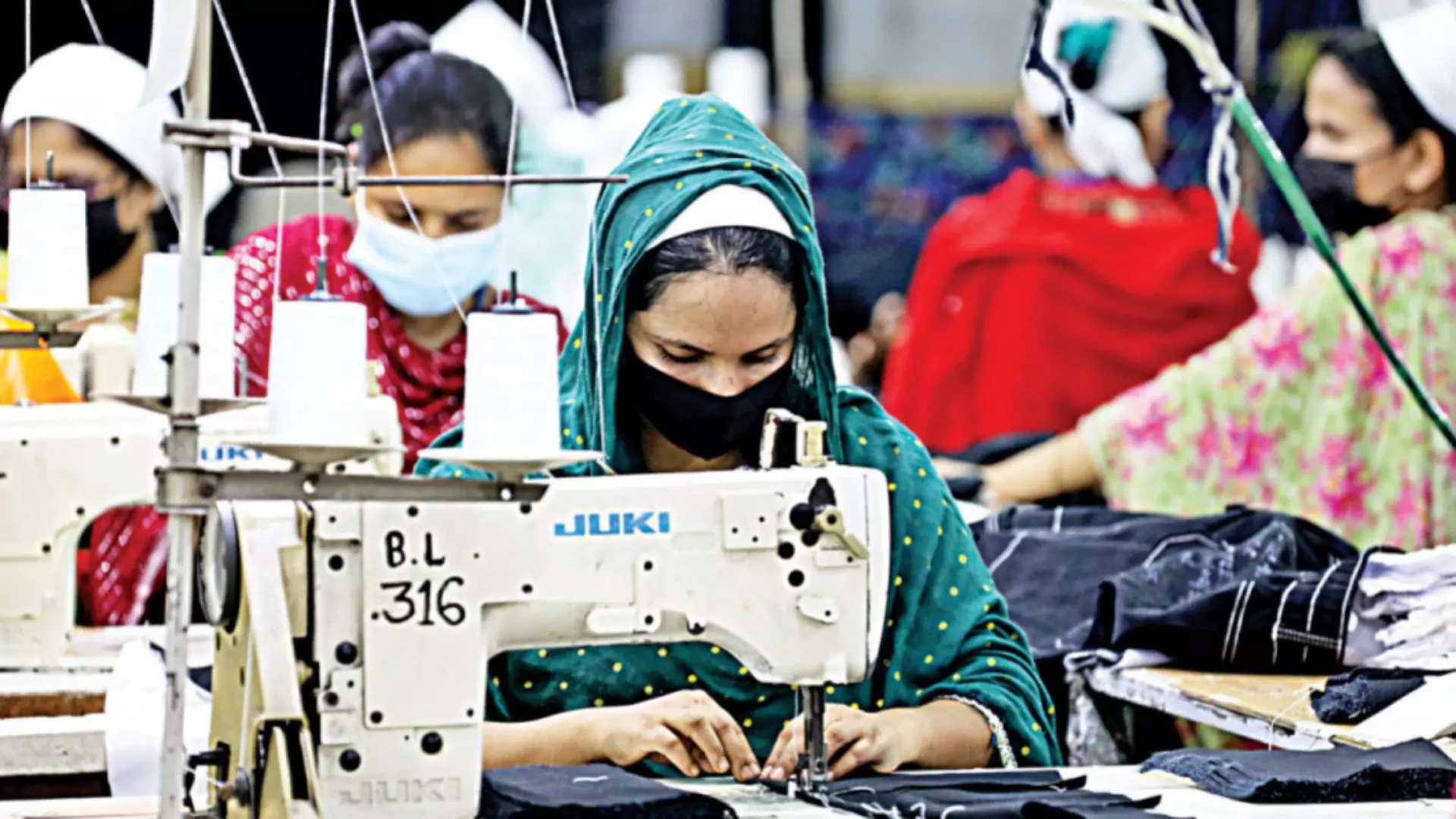 Bangladesh: Fashion Giants Under Fire For Failing To Safeguard Labour Rights