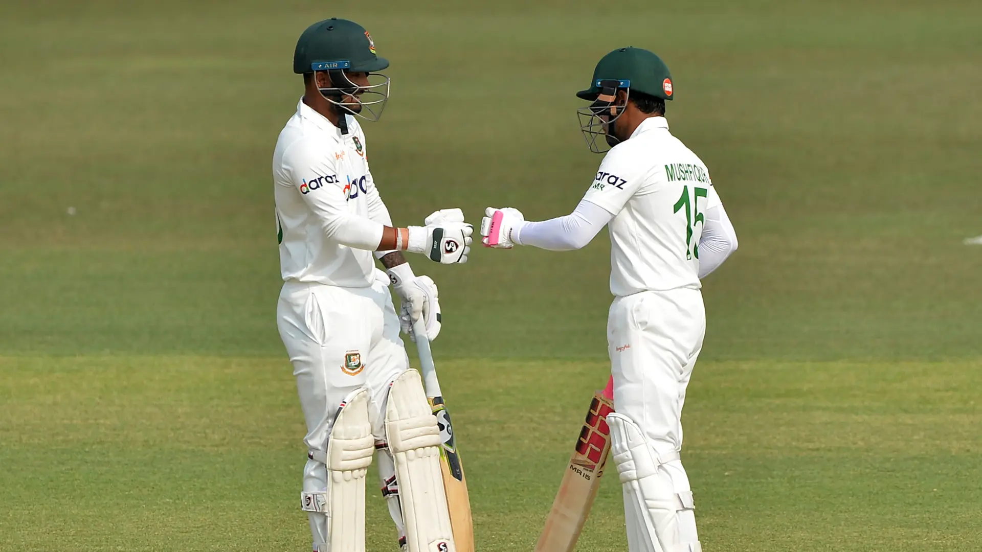 South Africa Decimates Bangladesh Before Lunch in Dhaka Test Opener