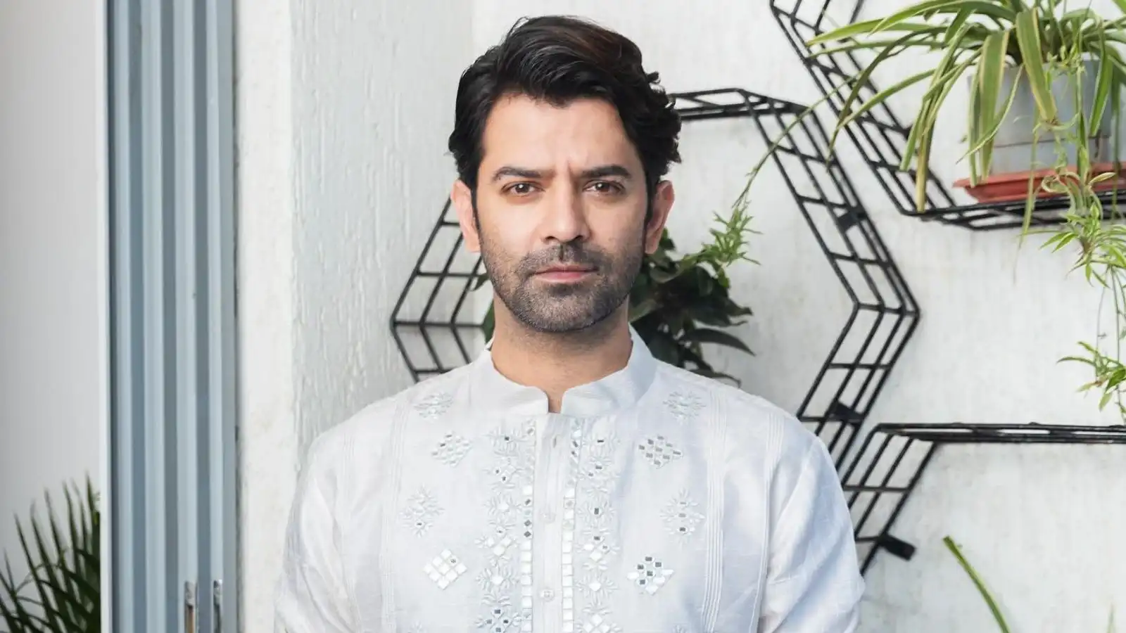 Barun Sobti Has This To Say About His Role in ‘Raat Jawaan Hai’