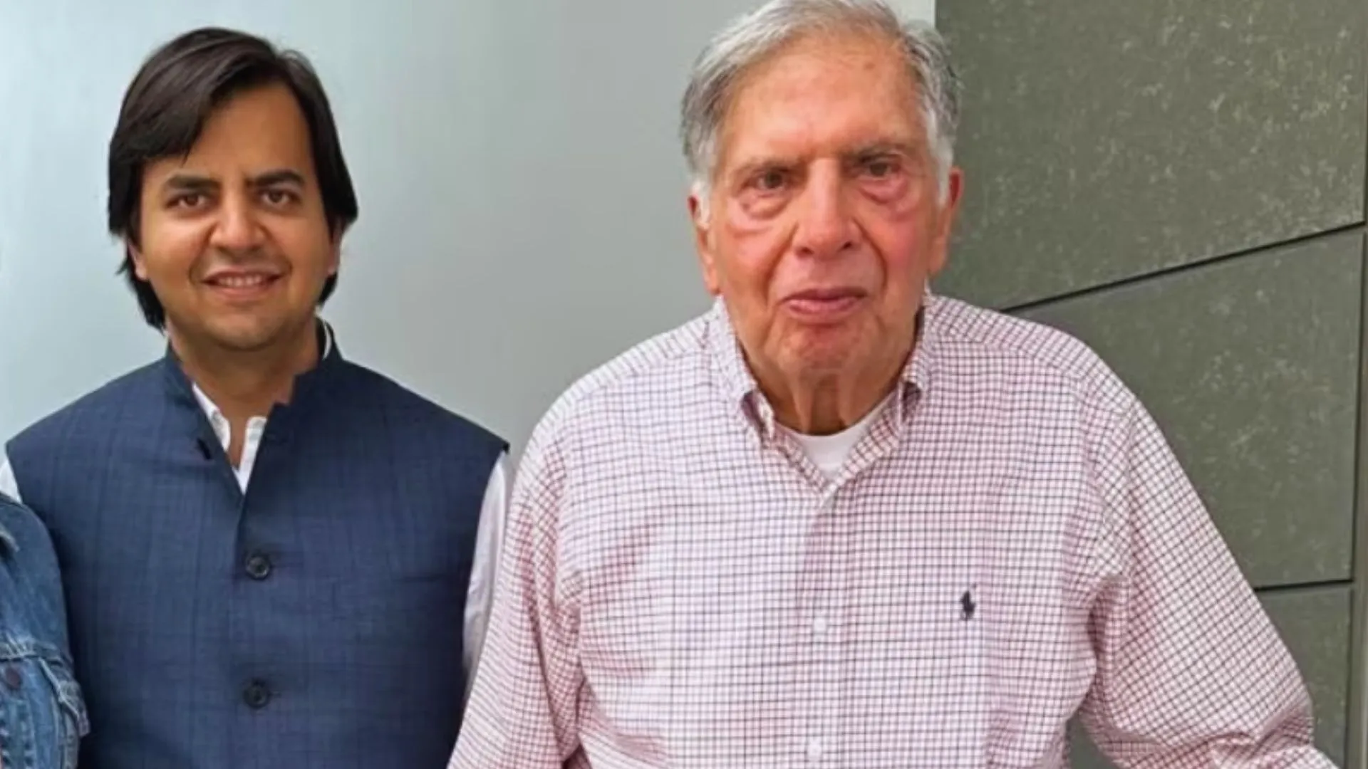 What Ratan Tata Showed Bhavish Aggarwal On Their Private Flight