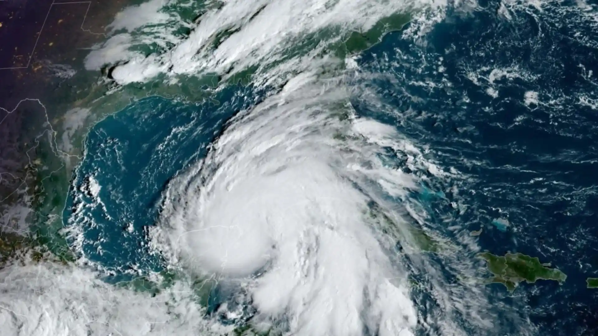 Category 3 Hurricane Kirk Generates Dangerous Waves Across Atlantic