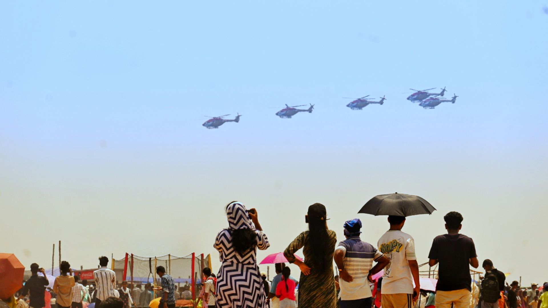 Chennai IAF Air Show 72 Aircraft Light Up Marina Beach In Spectacular