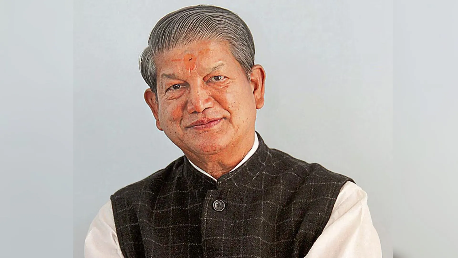 Cong’s Harish Rawat Promises Victory In Maharashtra, Jharkhand