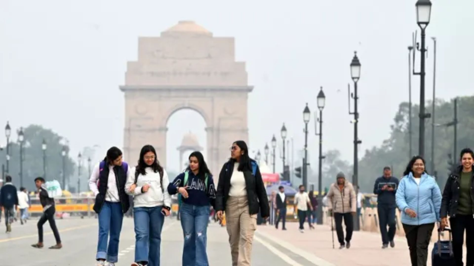 Delhi Registers Minimum Temperature Of 19 Deg C