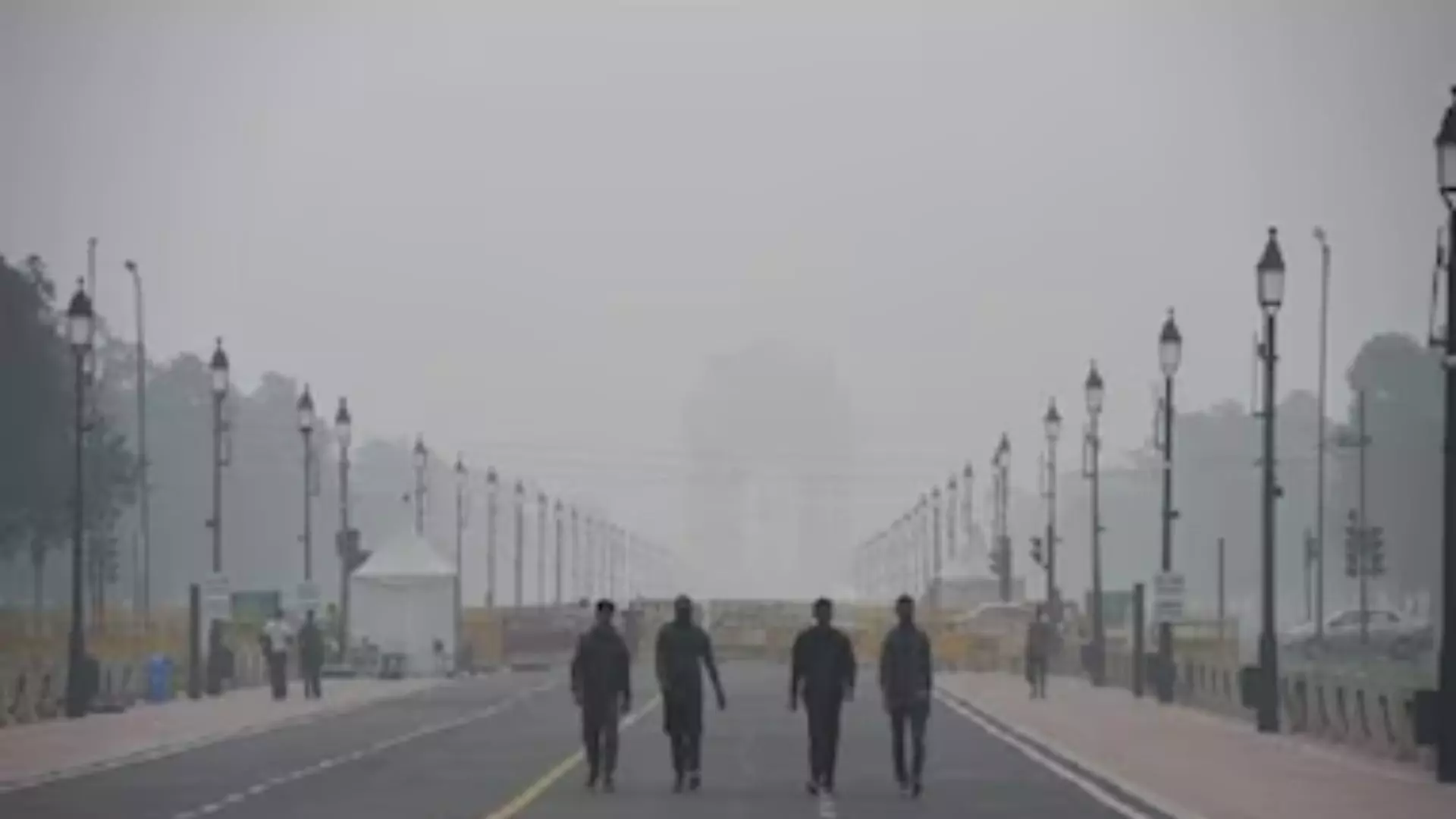 Delhi Air Quality Declines to ‘Poor’ As Temperatures Stay Below 20°C