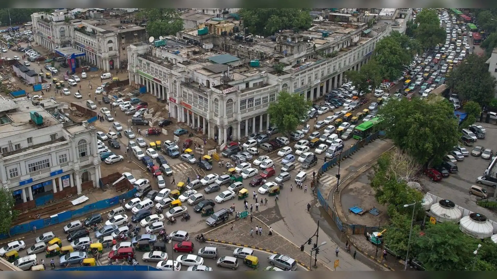 Delhi’s NDMC Doubles Parking Fees To Combat Air Pollution Crisis