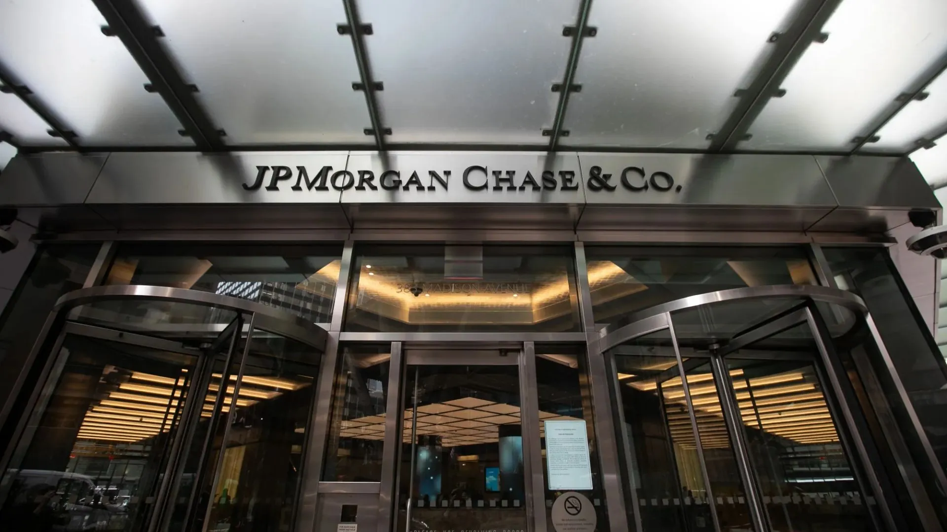 JP Morgan And Bank Of New York Mellon’s Funds Frozen By Russian Authorities