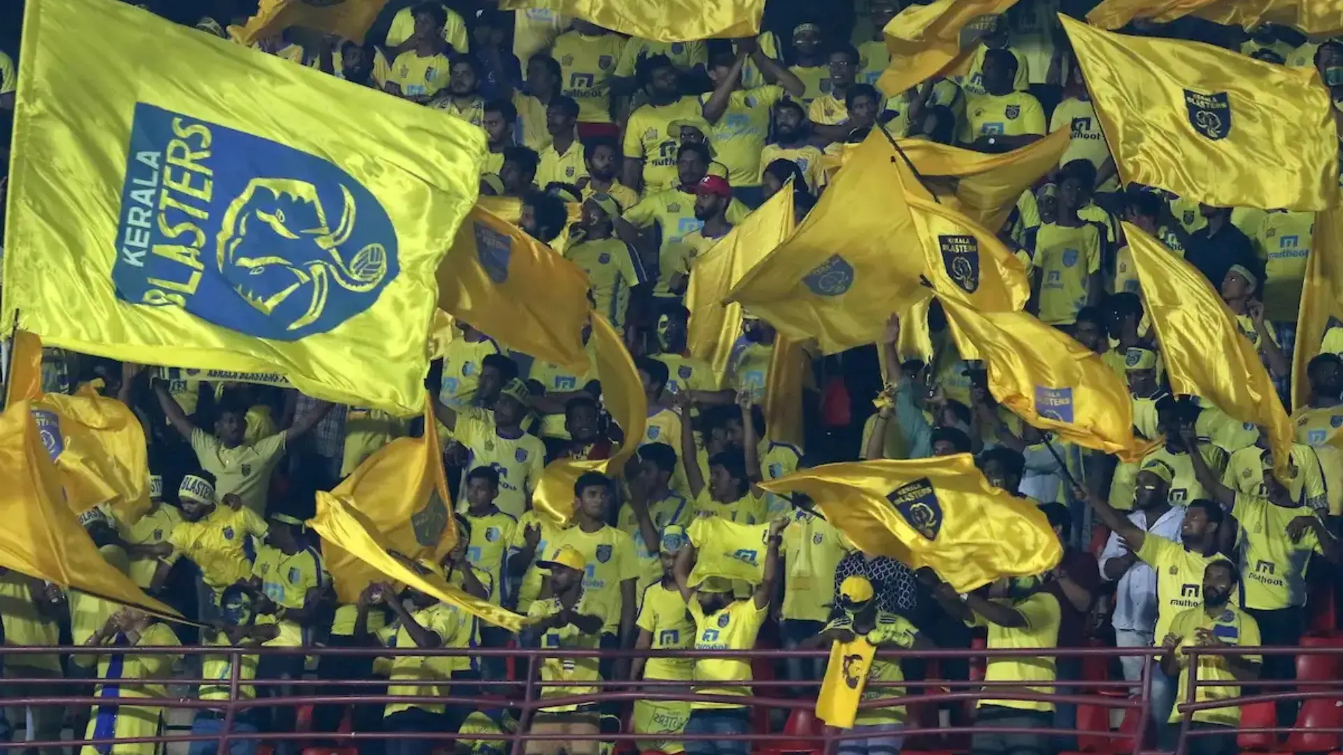 Crowd Violence Mars Mohammedan SC vs Kerala Blasters Clash