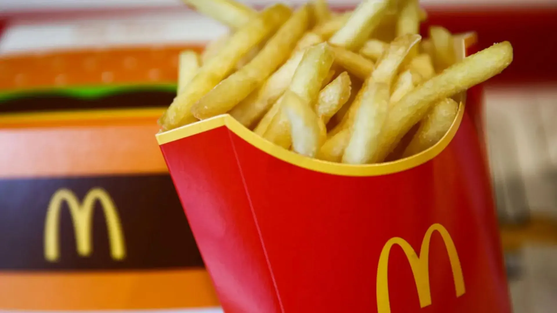 McDonald’s Fries In Crisis: Supplier Closes Factory, Cuts Jobs Amid Decline