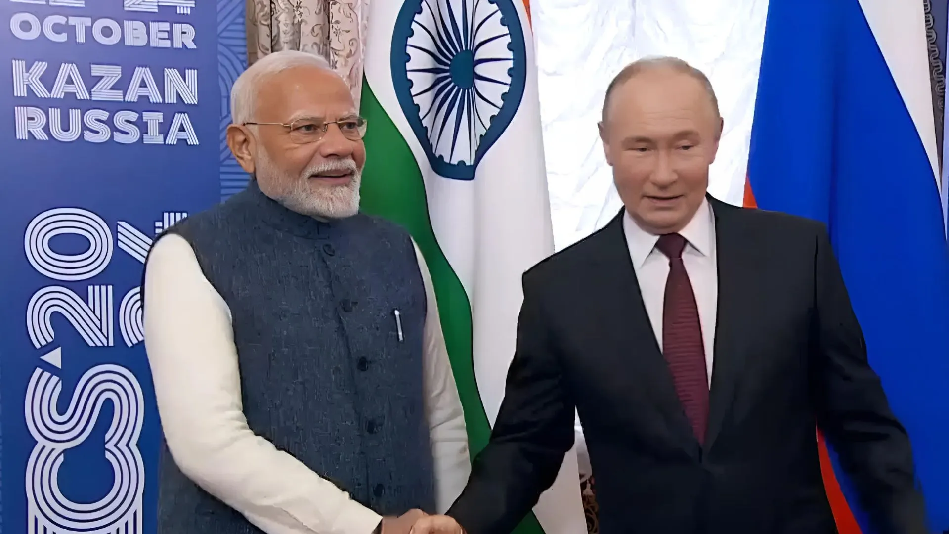 PM Modi And Putin Discuss Strategic Ties At BRICS Summit | WATCH