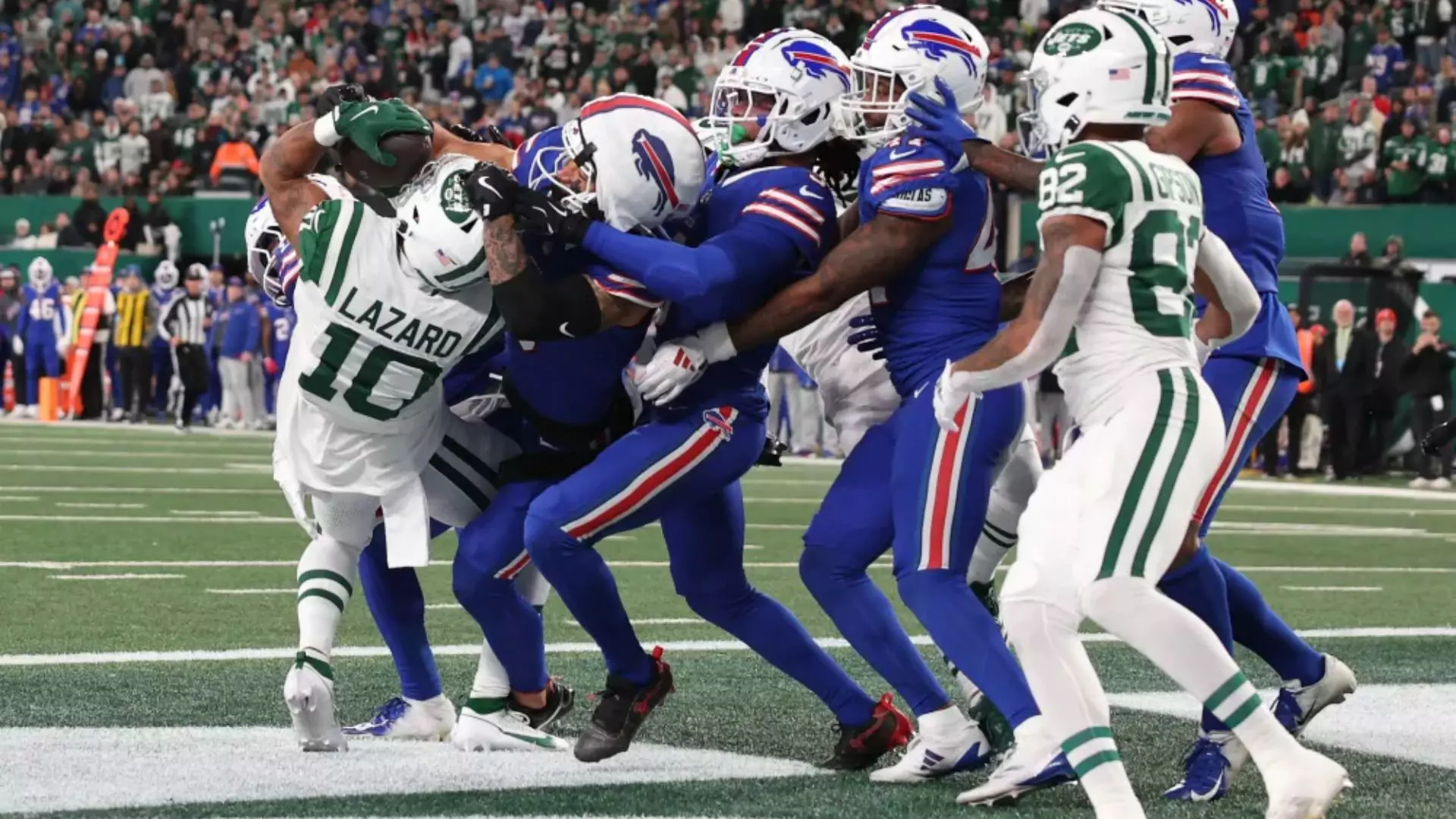 Jets vs Bills: Aaron Rodgers Produces Stunning 52-Yard Hail Mary | Watch NFL Video