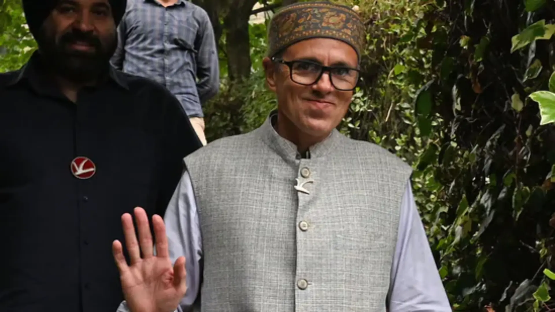 Omar Abdullah to Present Statehood Resolution to PM Modi After J-K Cabinet Vote