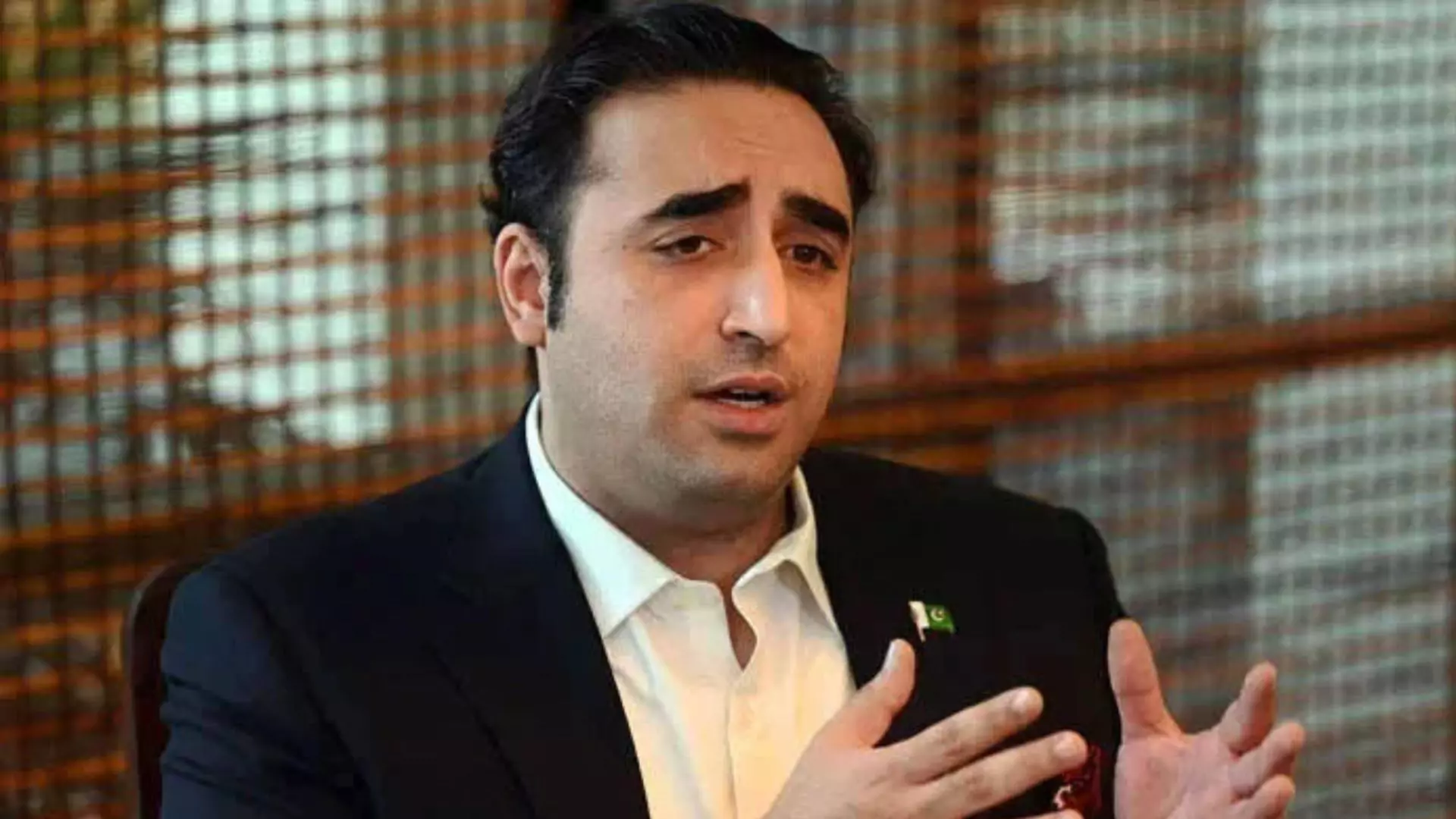 Ex-Pakistan FM Bilawal Urges Flexible, Bilateral Talks with India