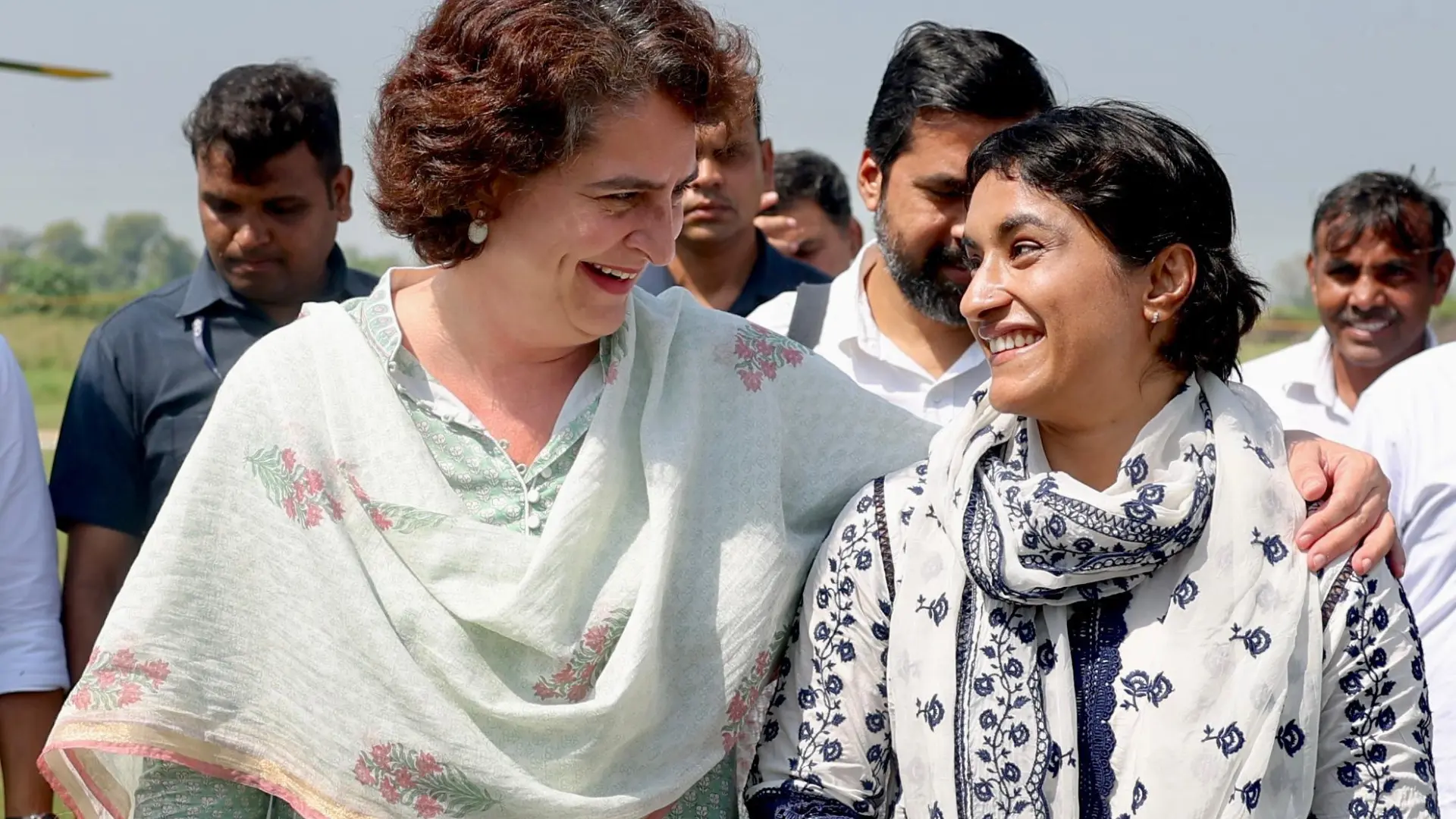 Priyanka Gandhi Highly Mistaken, Says ‘Vinesh Phogat Won Olympic Medal’