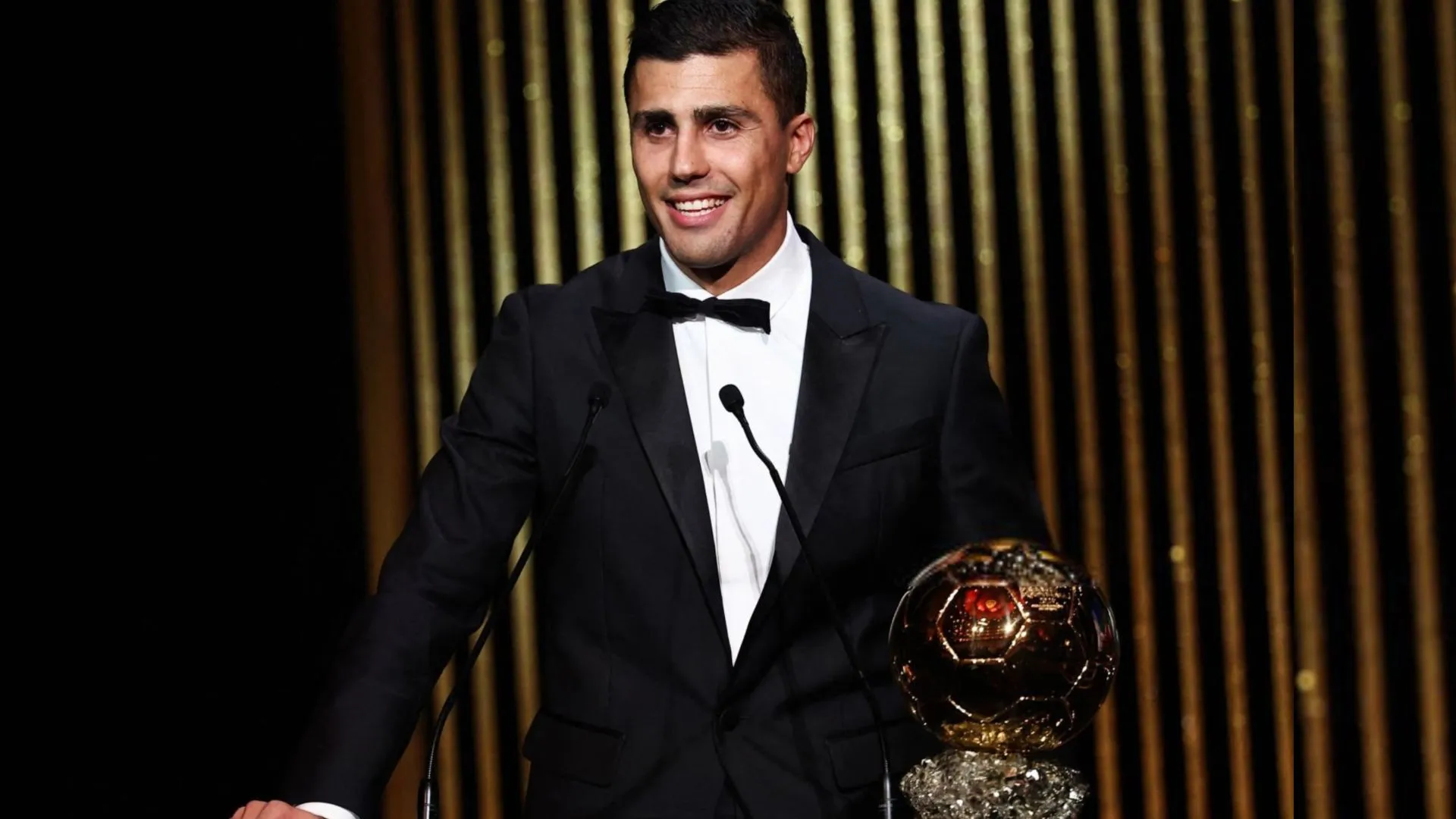 Rodri Wins 2024 Men’s Ballon d’Or, Edging Out Vinicius Jr.