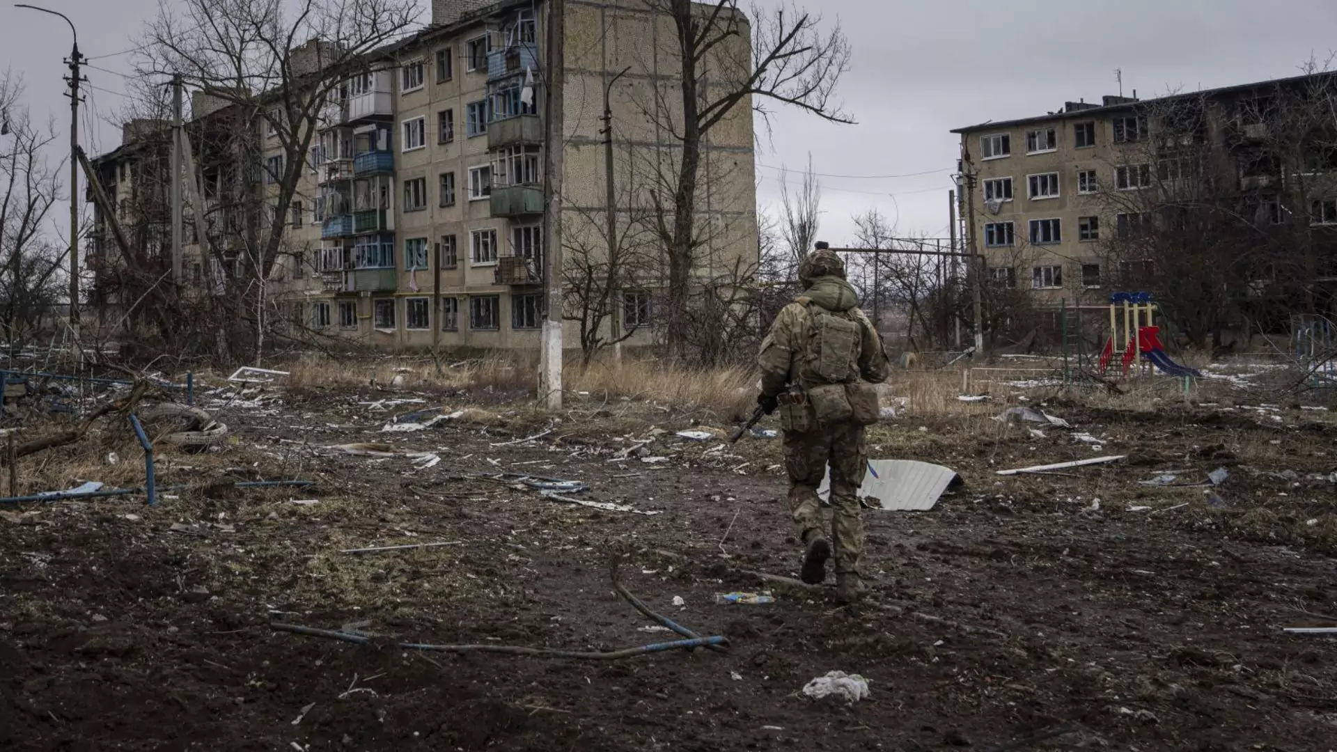 Russia Captures Key Ukrainian City Vuhledar as Forces Advance in Eastern Ukraine