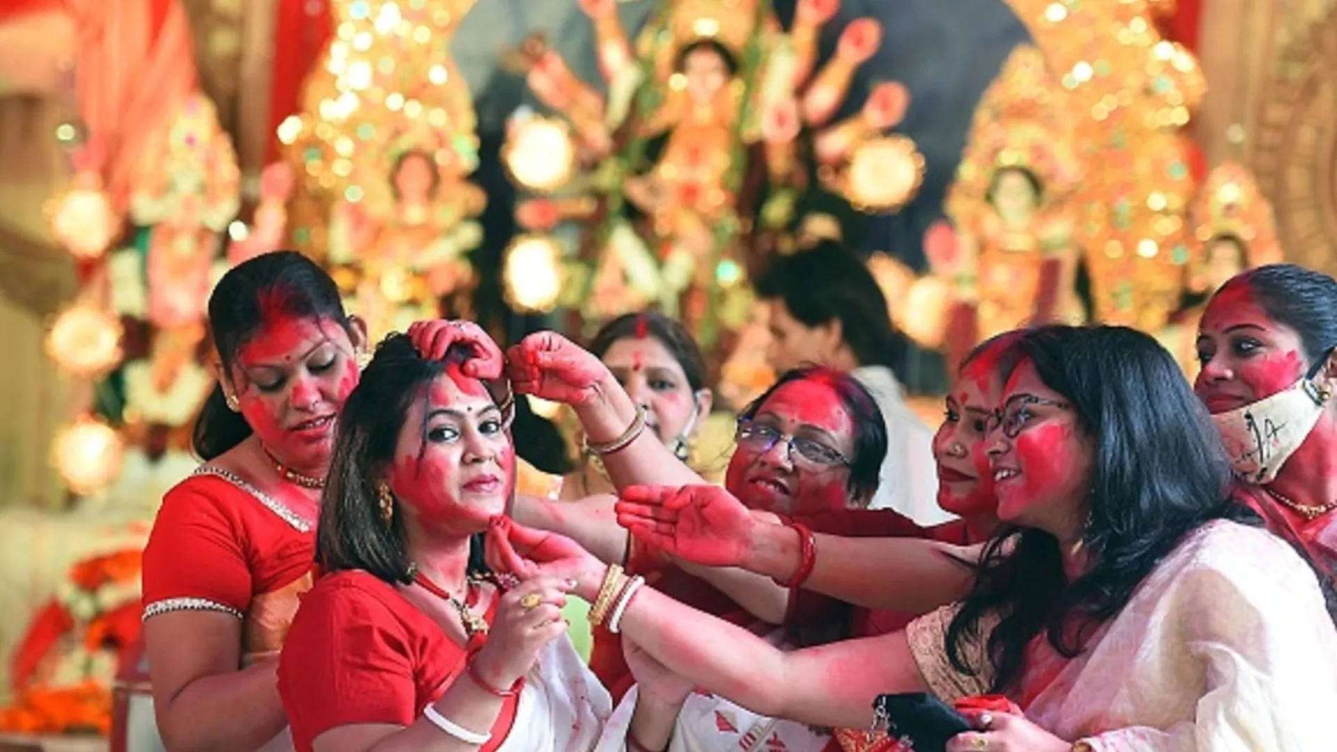 Siliguri Women Embrace Tradition With ‘Sindur Khela’ Celebrations