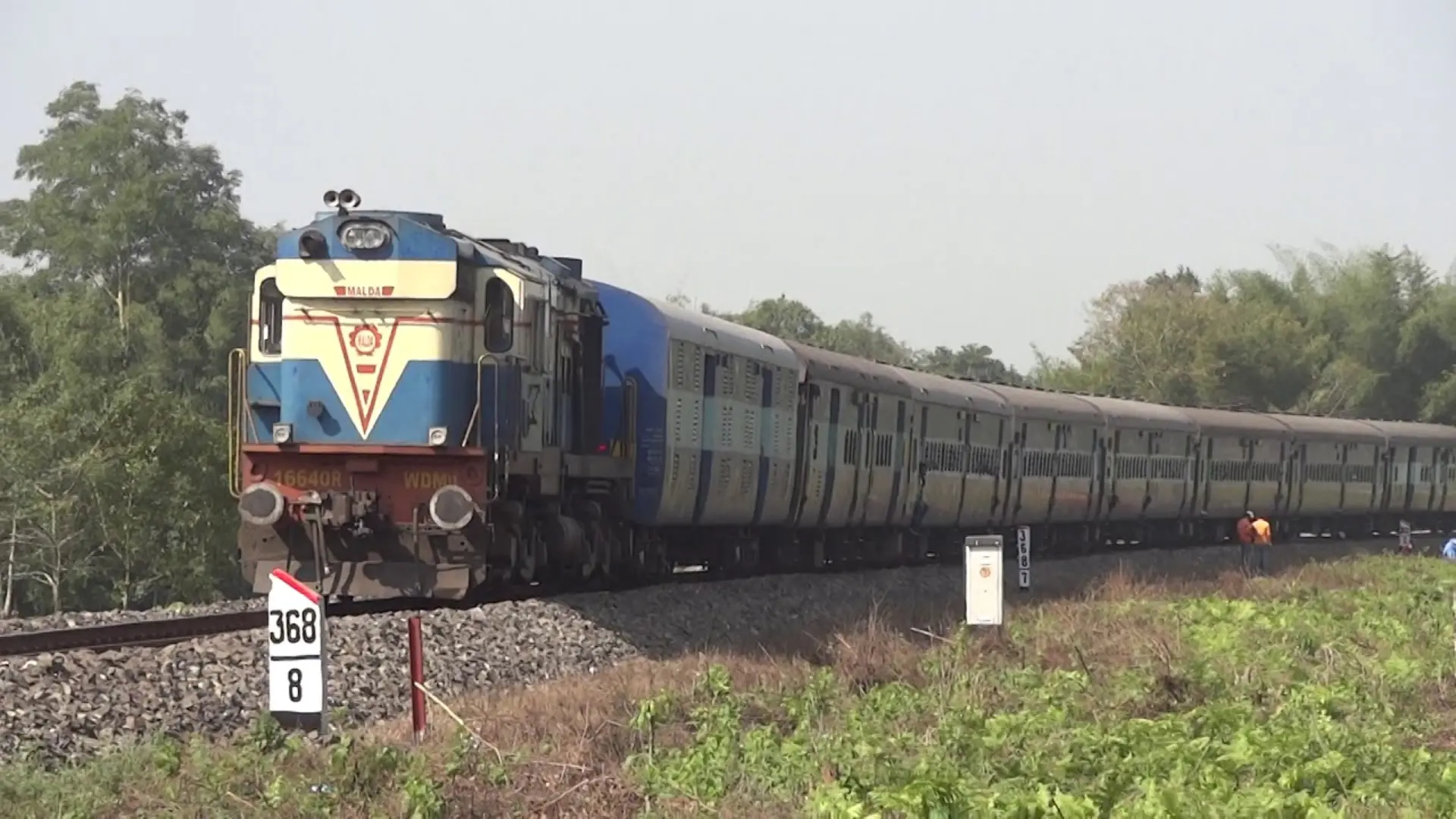 Four Coaches of Agartala-Mumbai Lokmanya Tilak Express Derail in Assam