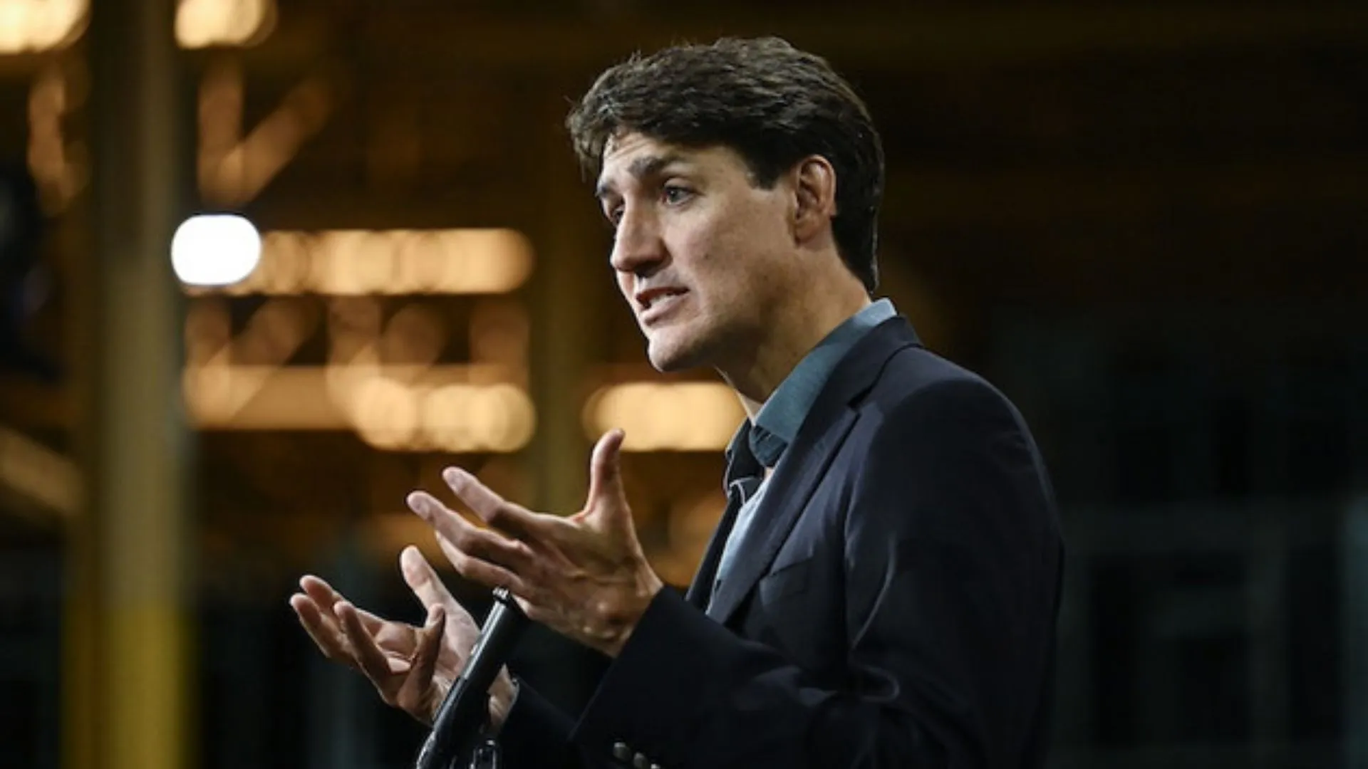 Trudeau Under Fire: Liberal MP Calls For Leadership Change