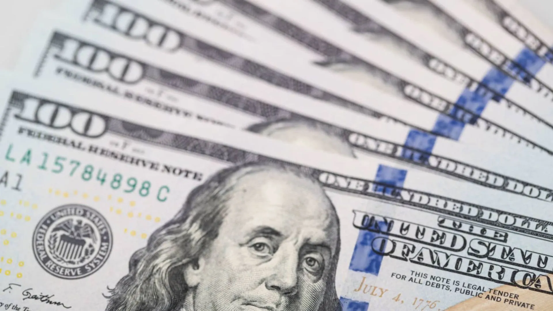 U.S. Dollar Dips As Market Adjusts After Recent Rally