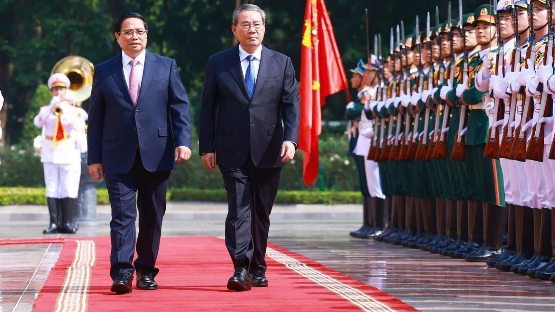 Vietnam And China Strengthen Ties With 10 New Agreements As Leaders Meet