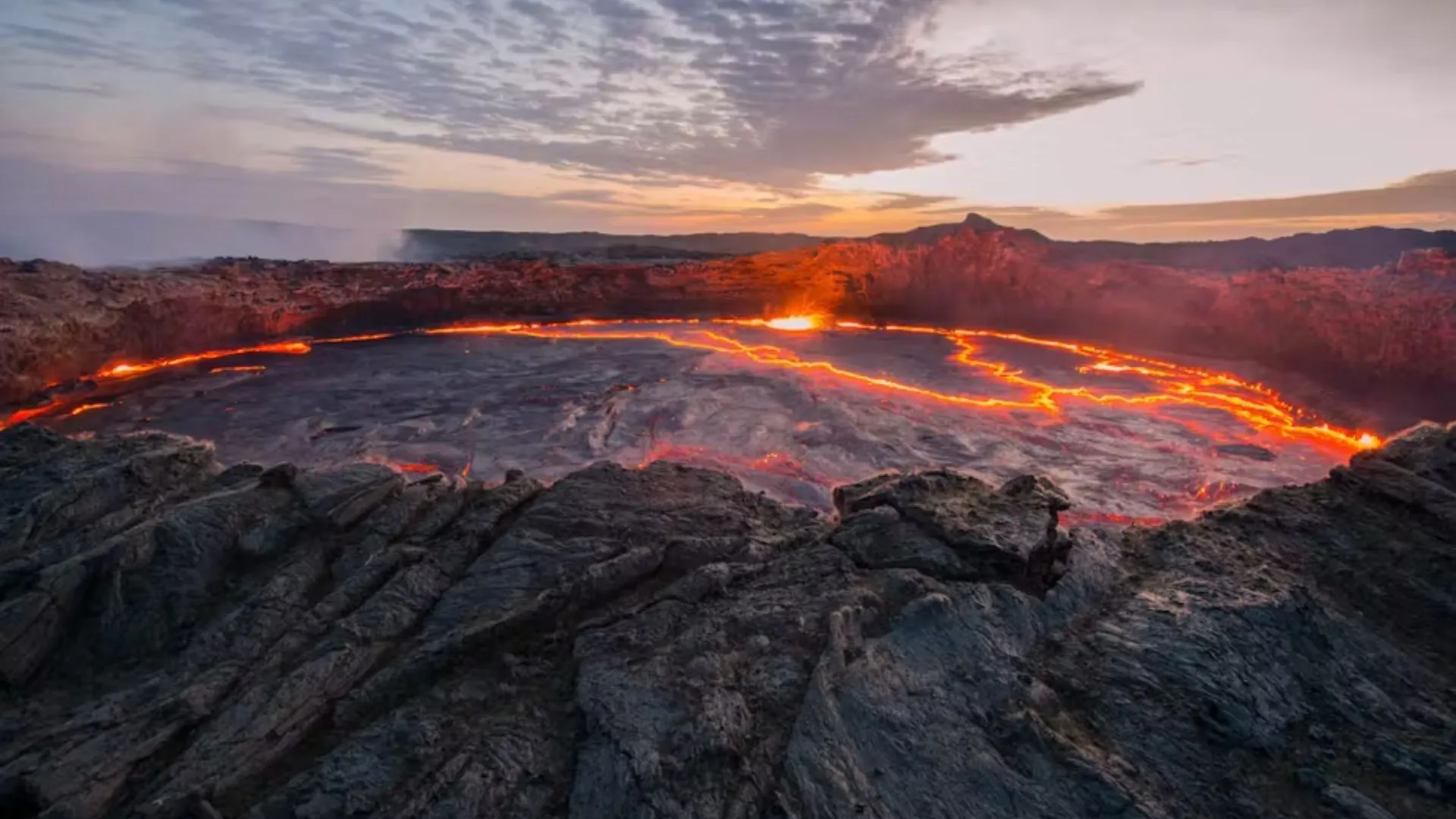 Why Are Scientists Targeting Volcanic Magma For Research?